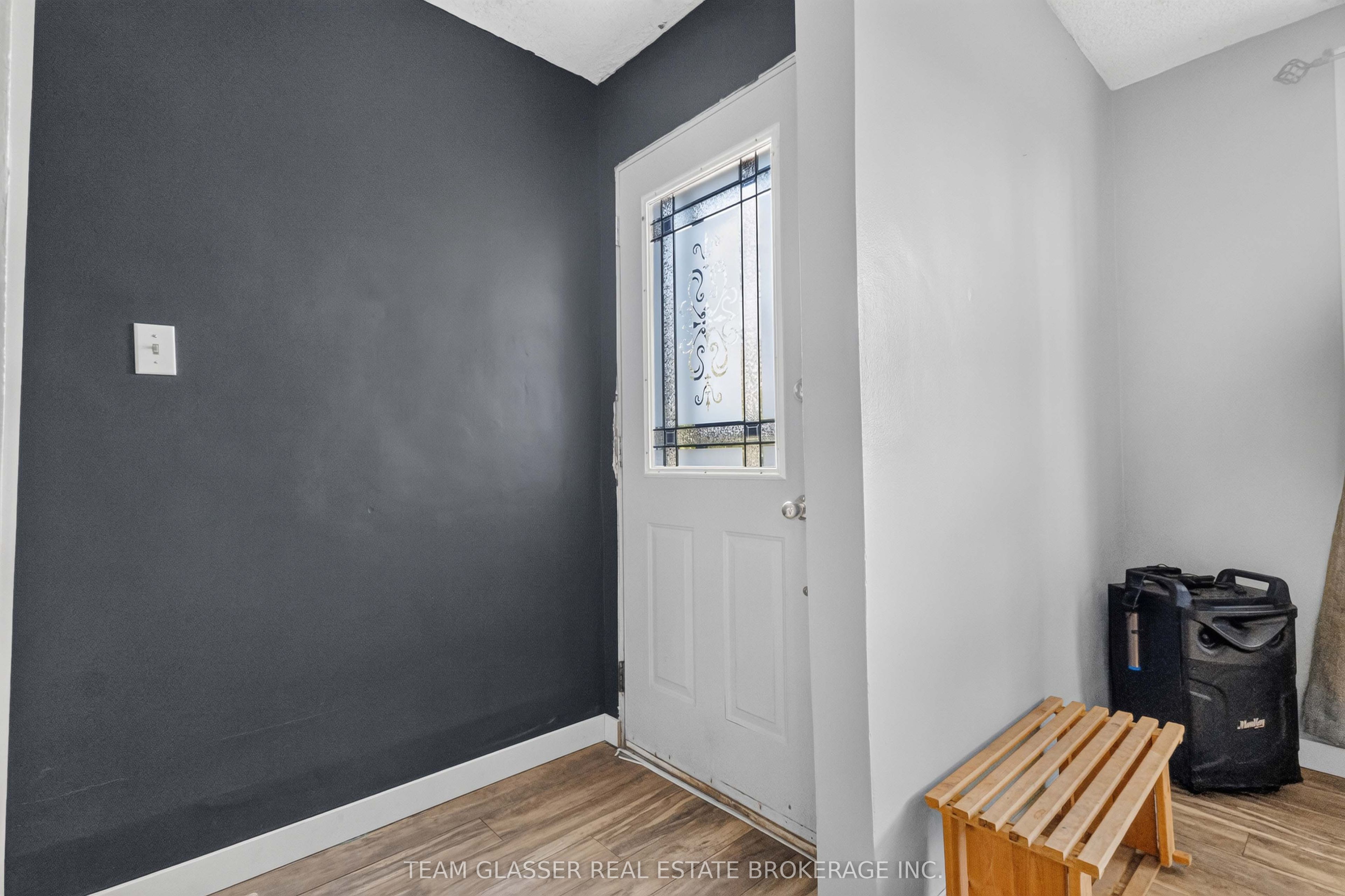 118 Inkerman Street Property Photo 8