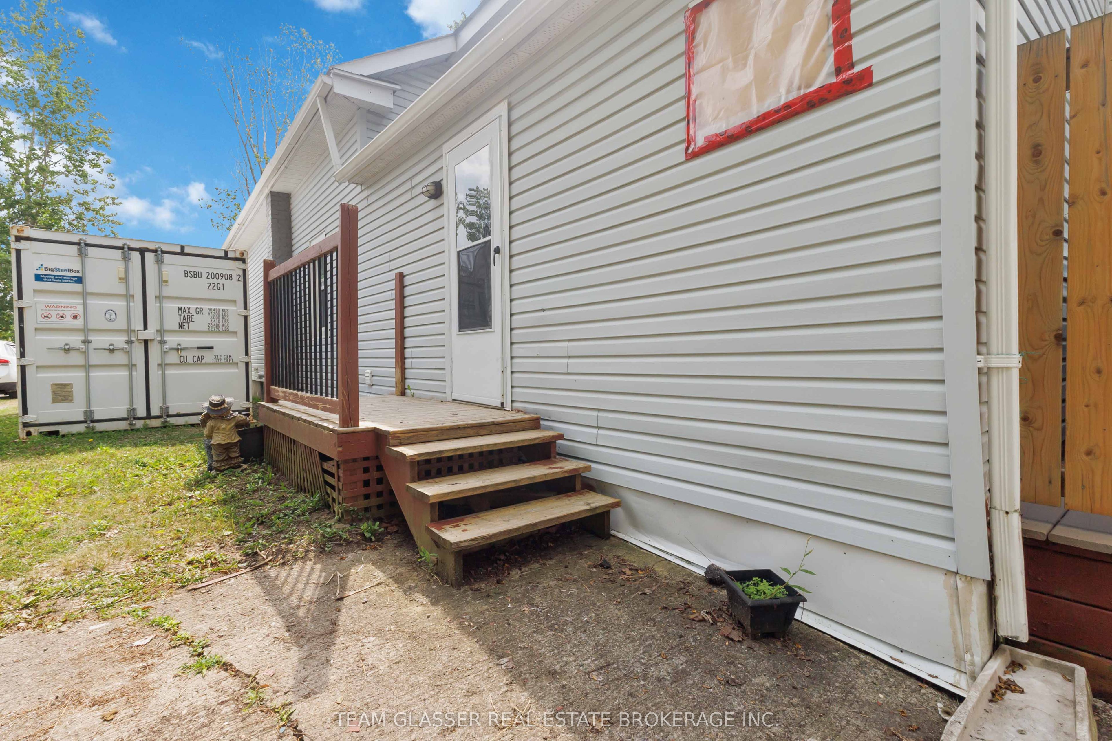 118 Inkerman Street Property Photo 37