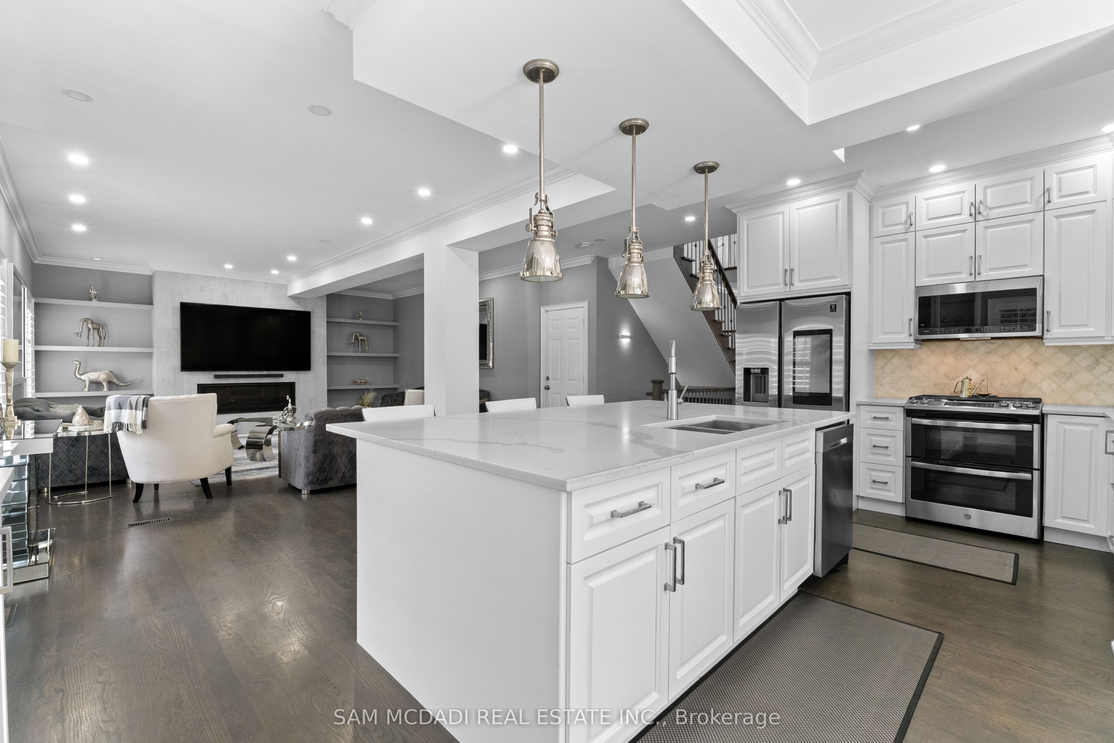 29 Delrosa Way Property Photo 13