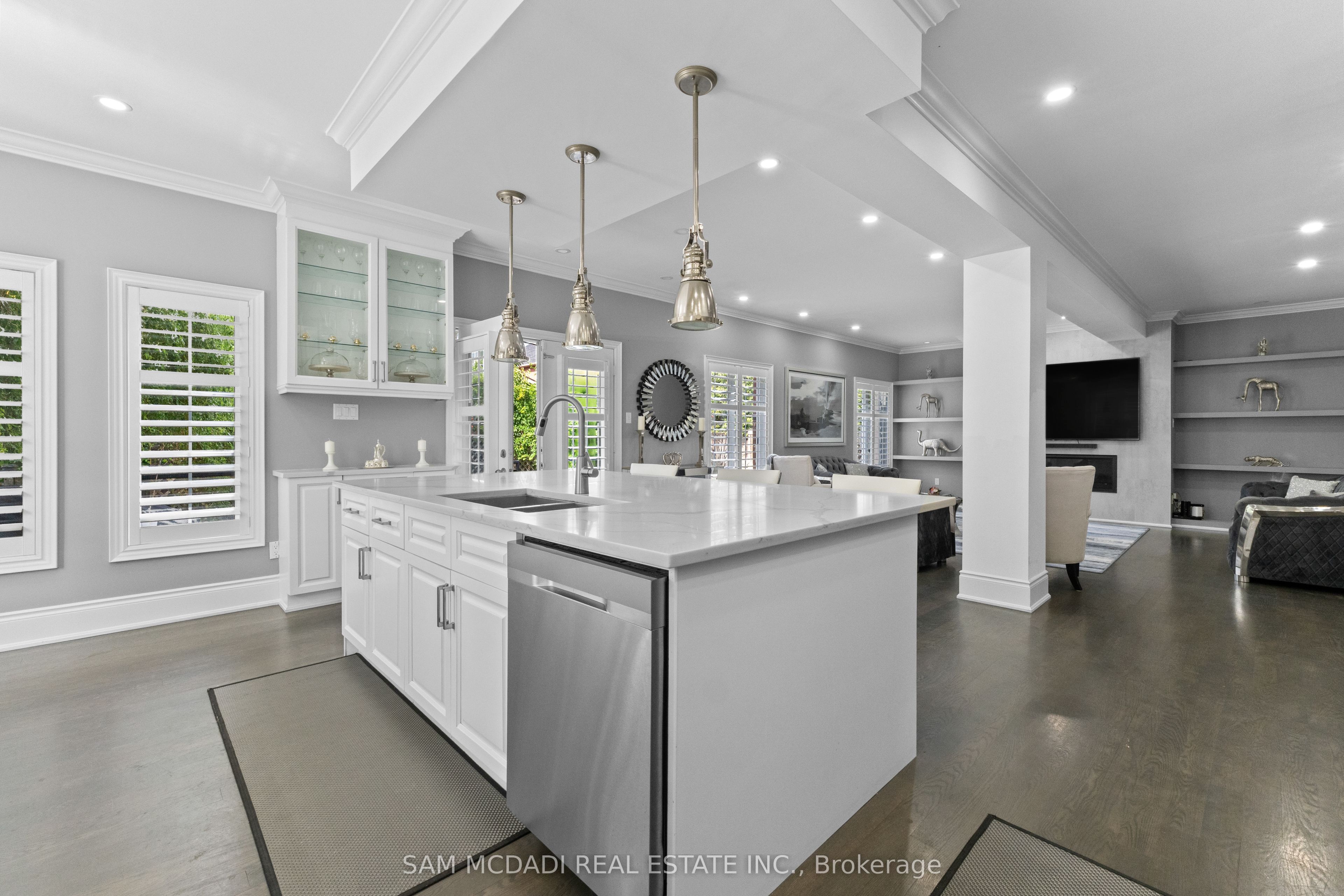 29 Delrosa Way Property Photo 14
