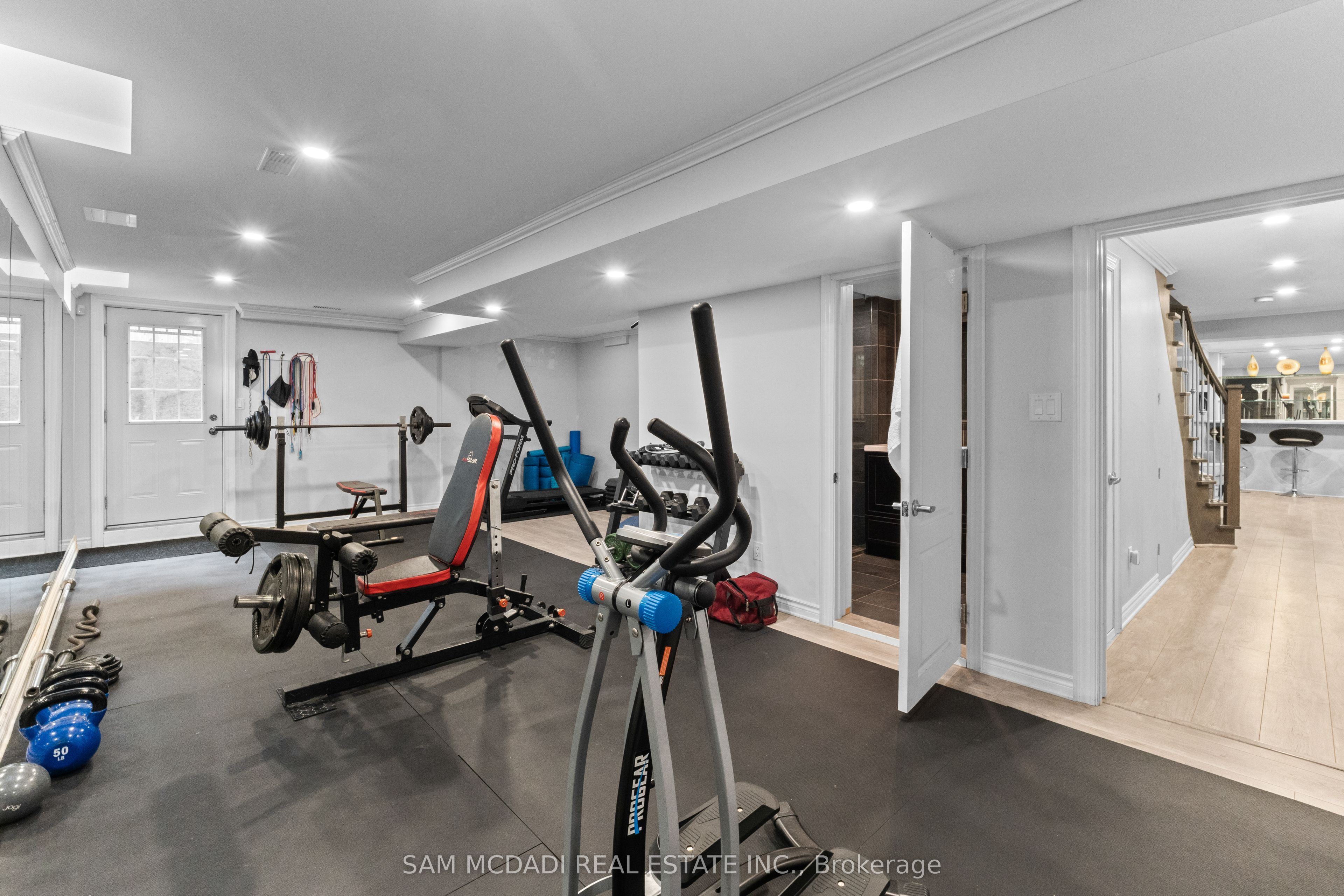 29 Delrosa Way Property Photo 38