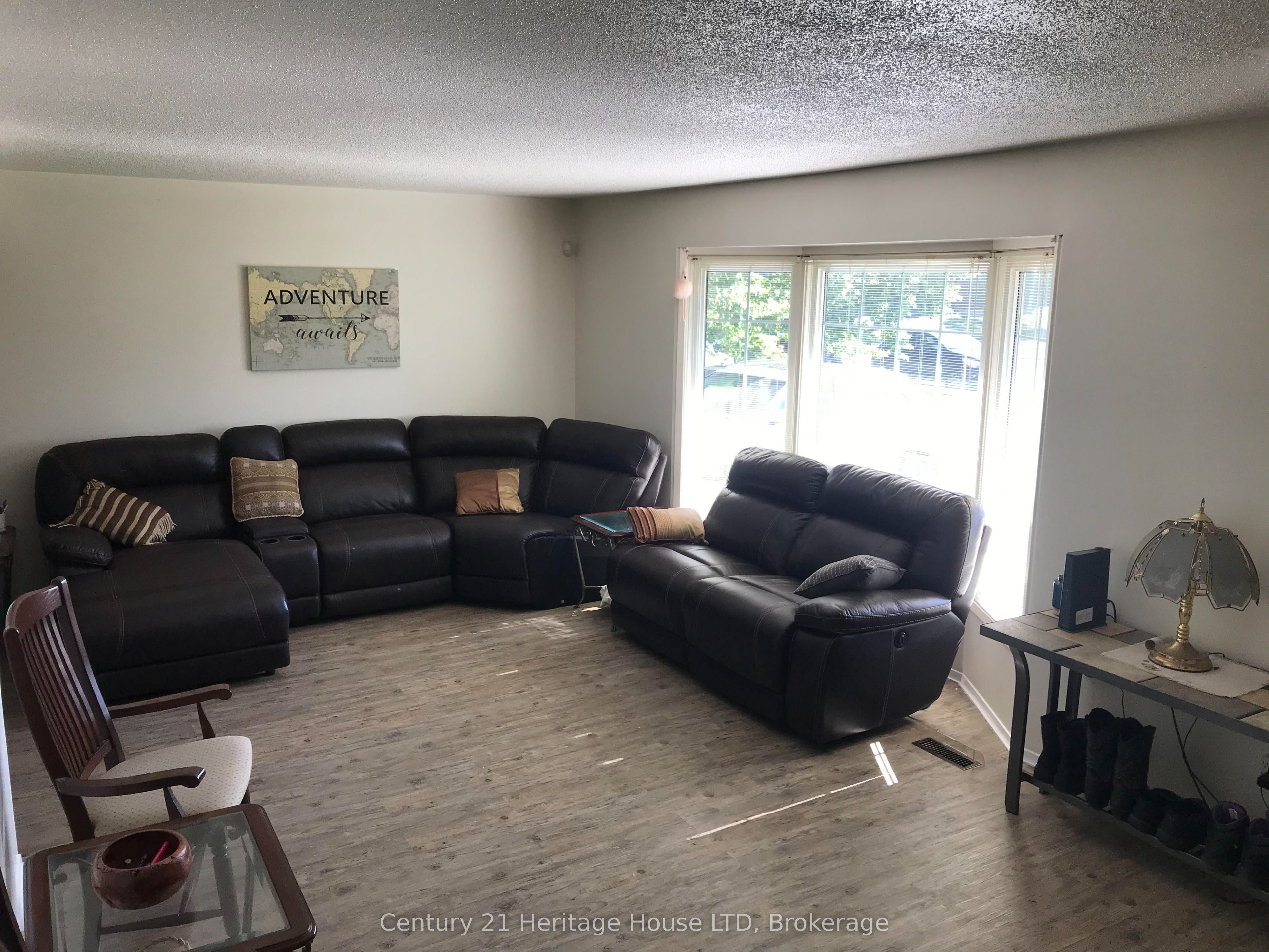 938 Ferndale Avenue Property Photo 10
