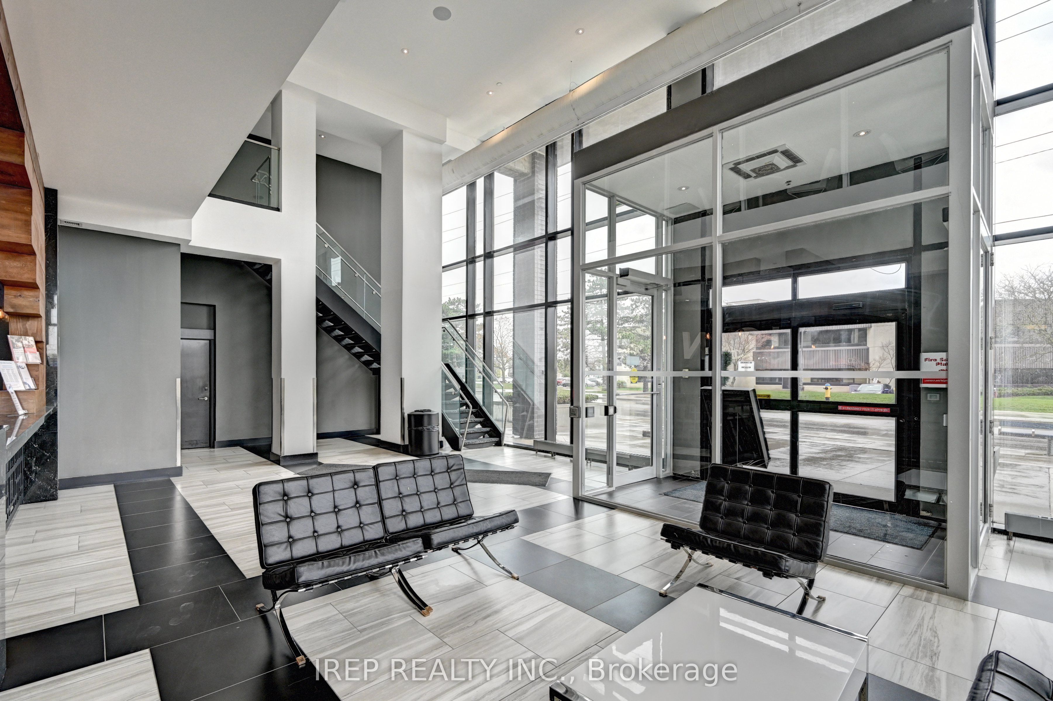 330 Phillip Street Property Photo 6