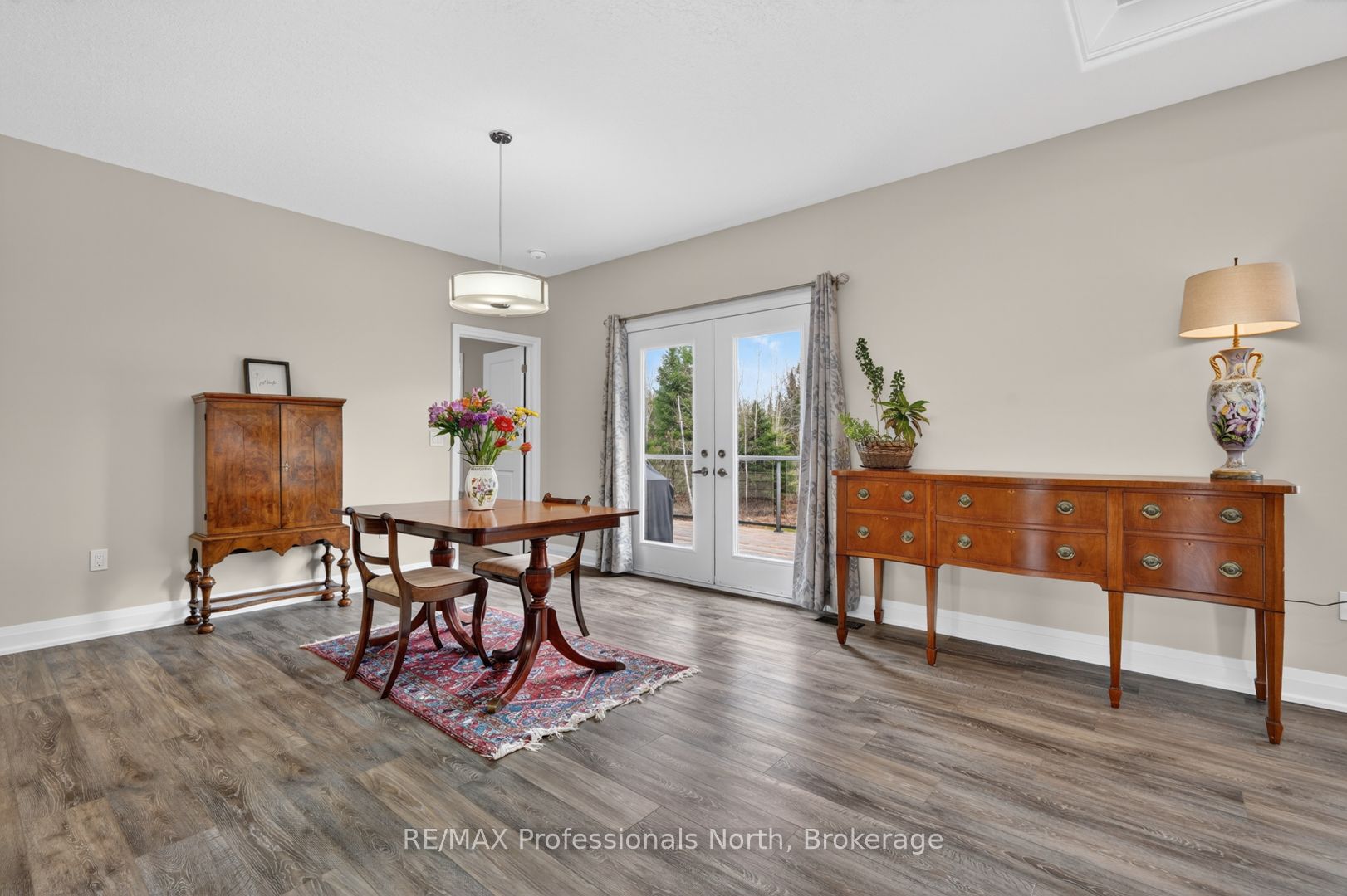 8 Bancroft Ridge Drive Property Photo 18