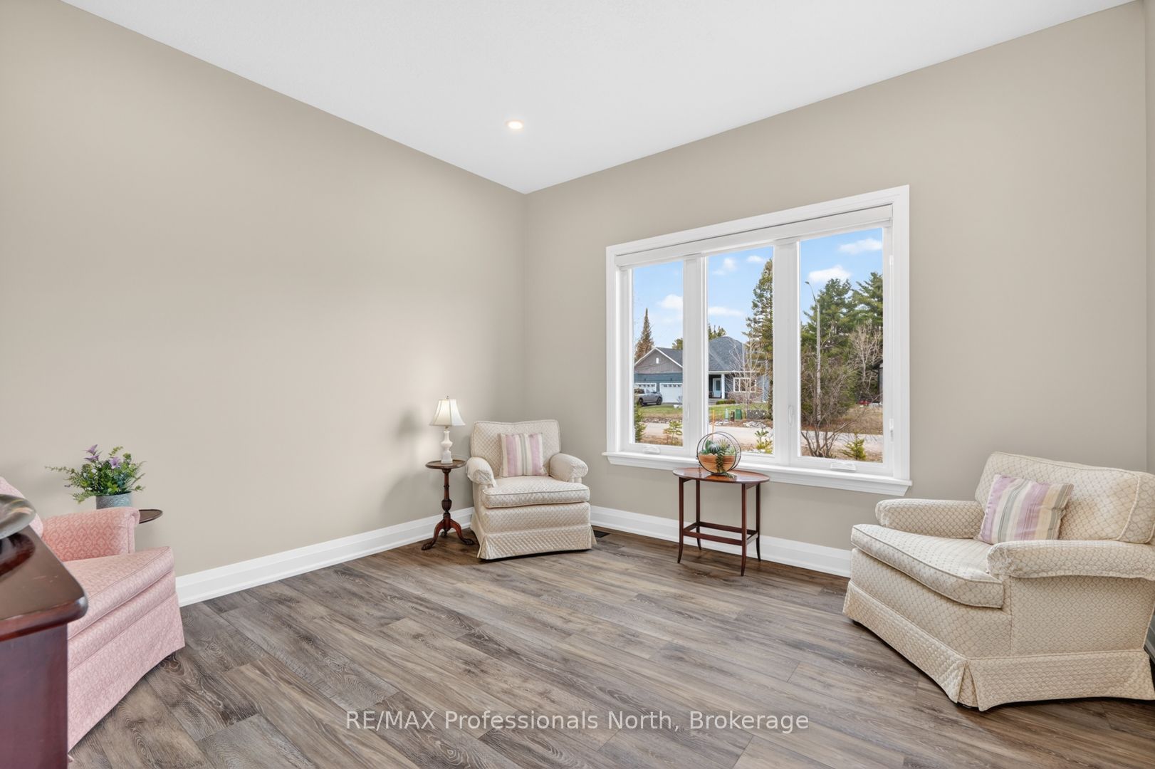 8 Bancroft Ridge Drive Property Photo 24