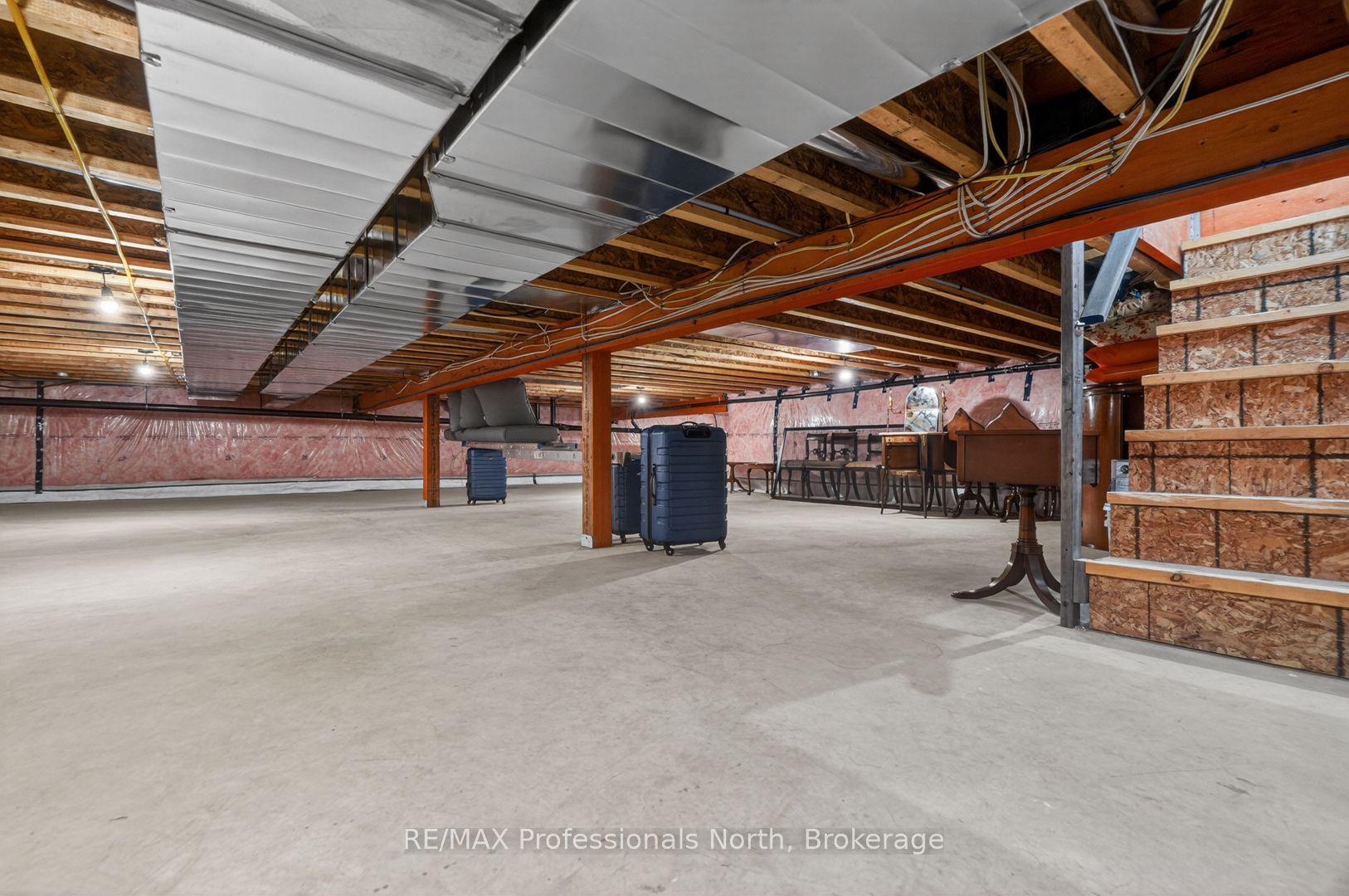 8 Bancroft Ridge Drive Property Photo 34