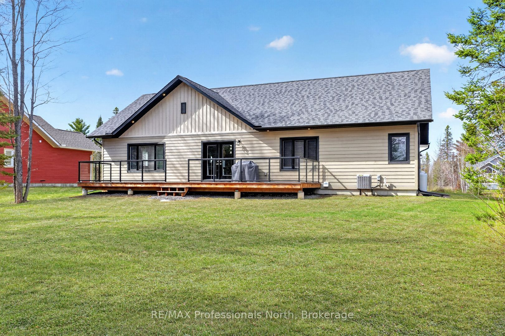 8 Bancroft Ridge Drive Property Photo 42