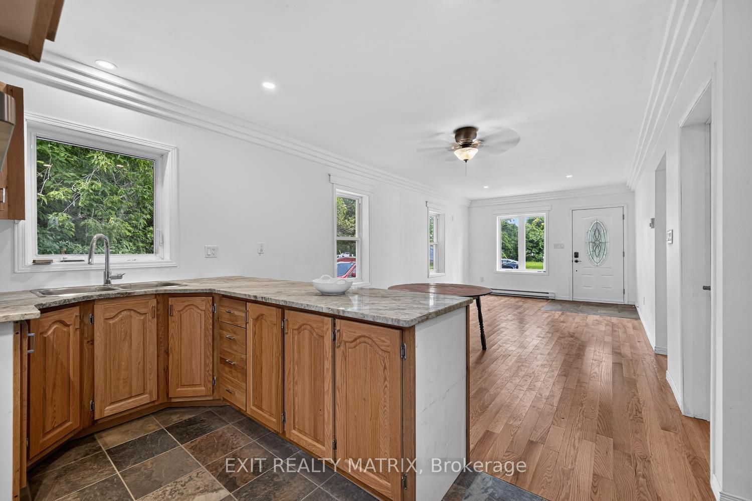 96 George Street Property Photo 6