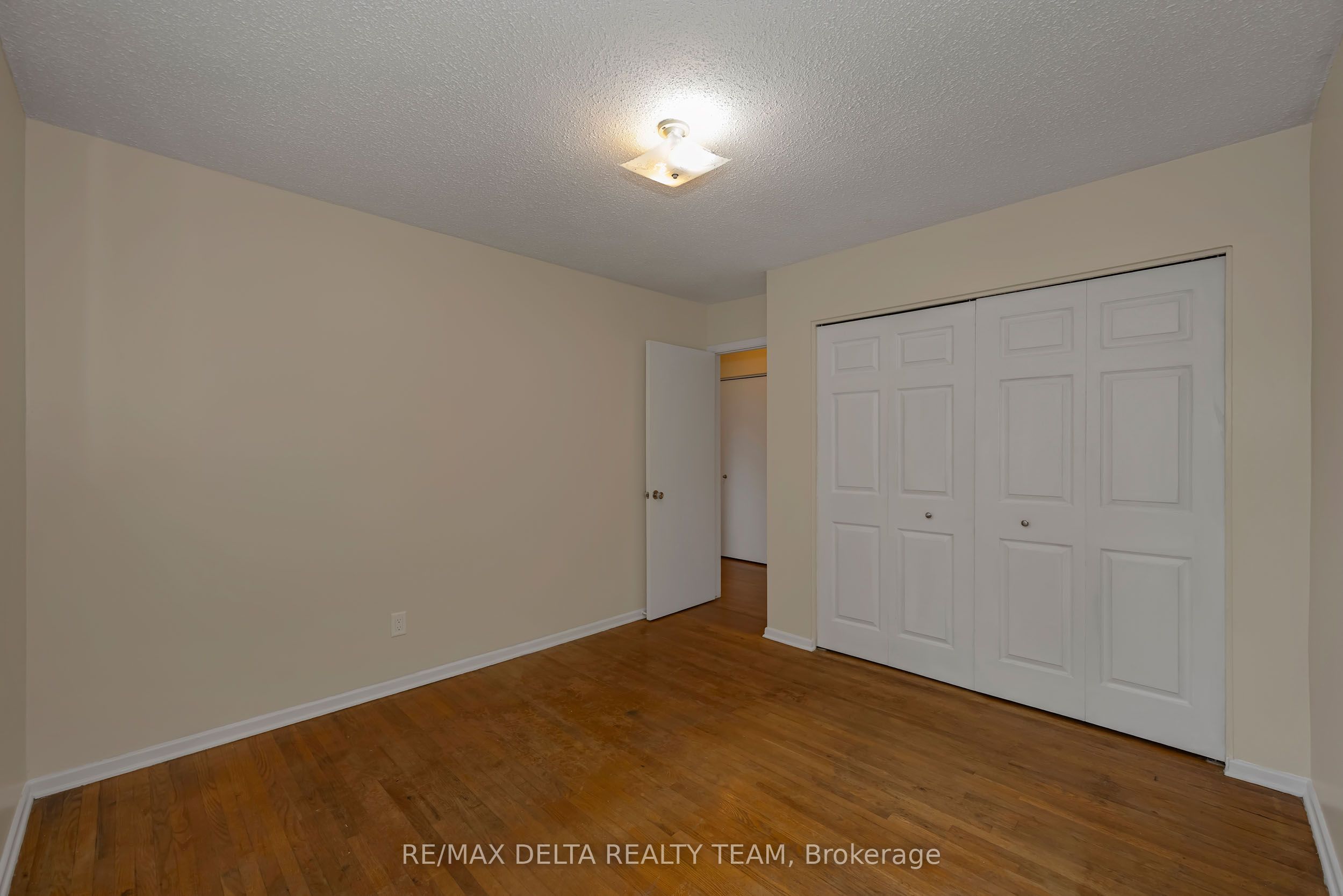 278 Gleneagles Avenue Property Photo 19