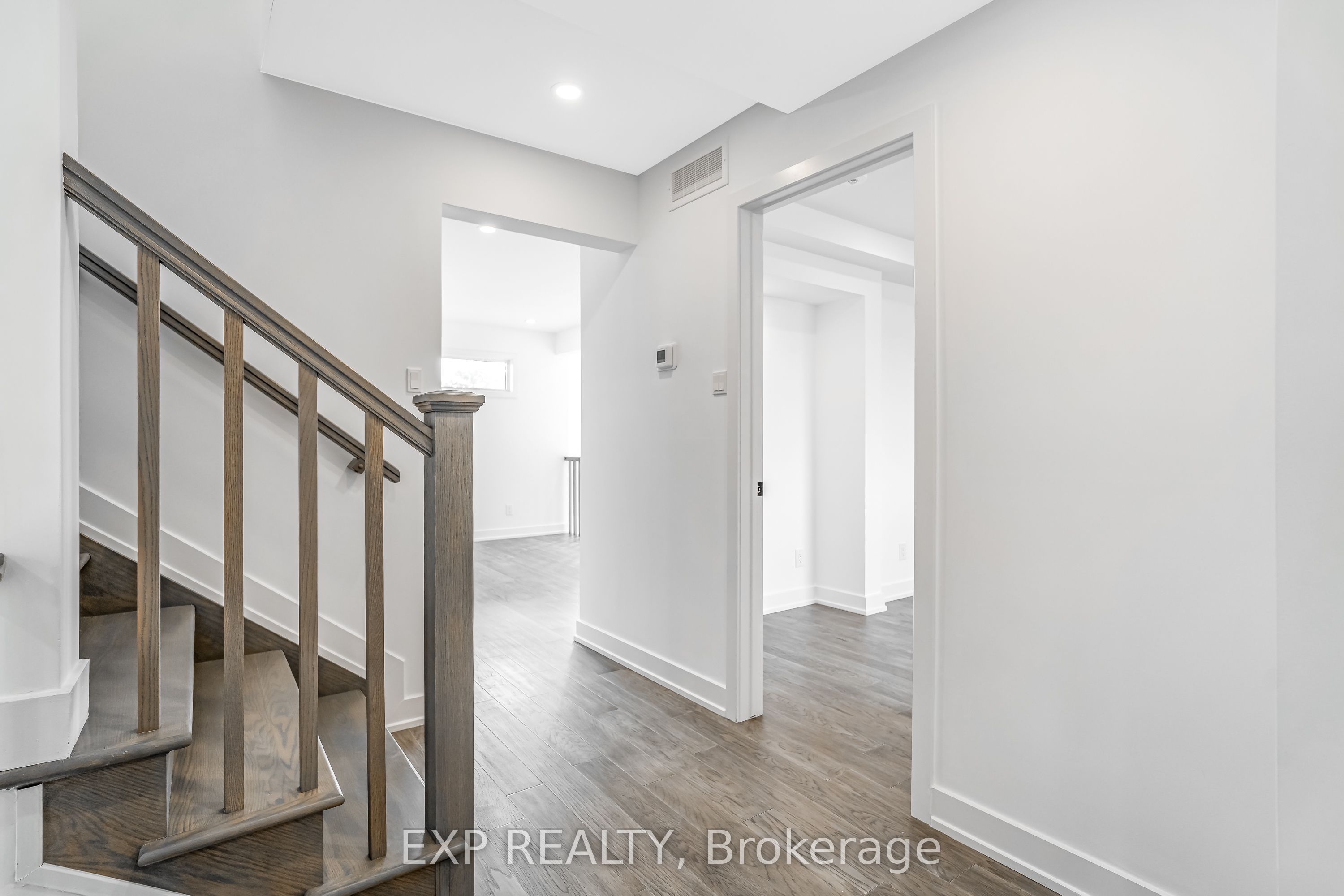 489 Duvernay Drive Property Photo 21