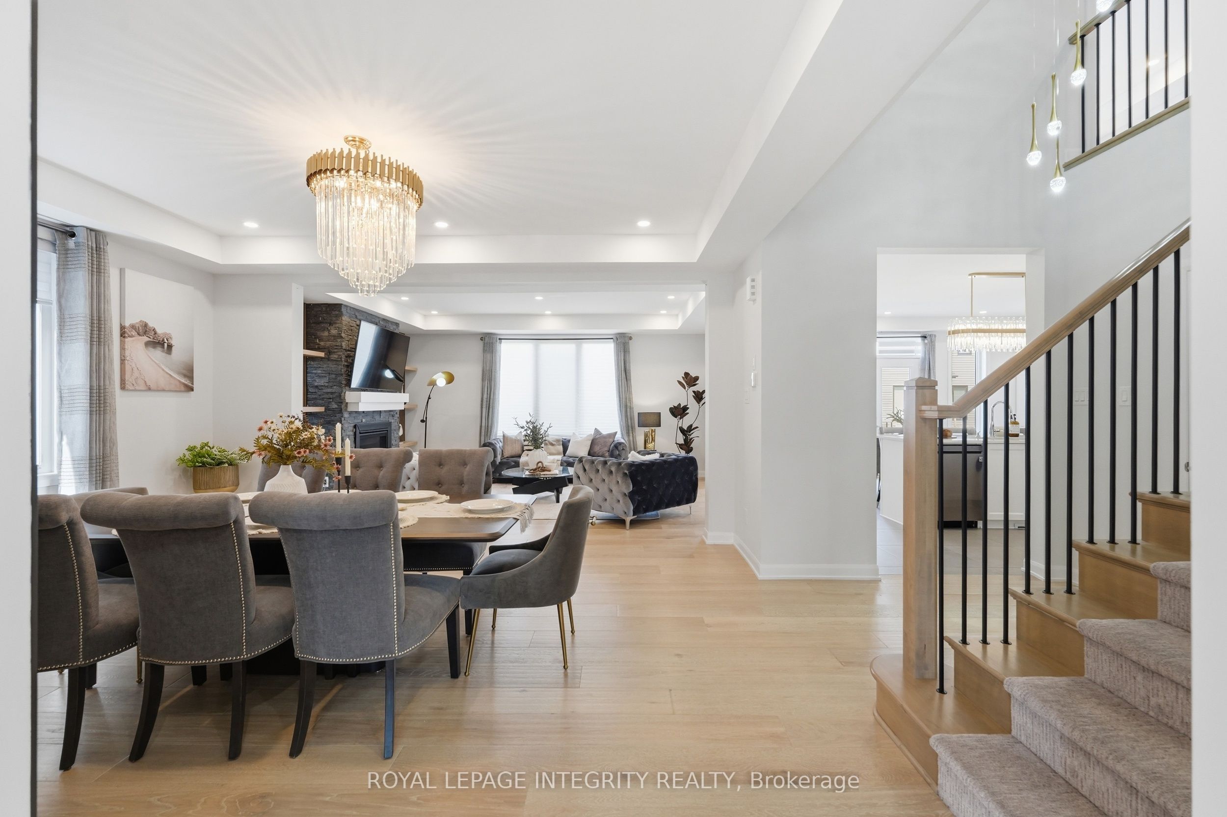 90 Coco Place Property Photo 8