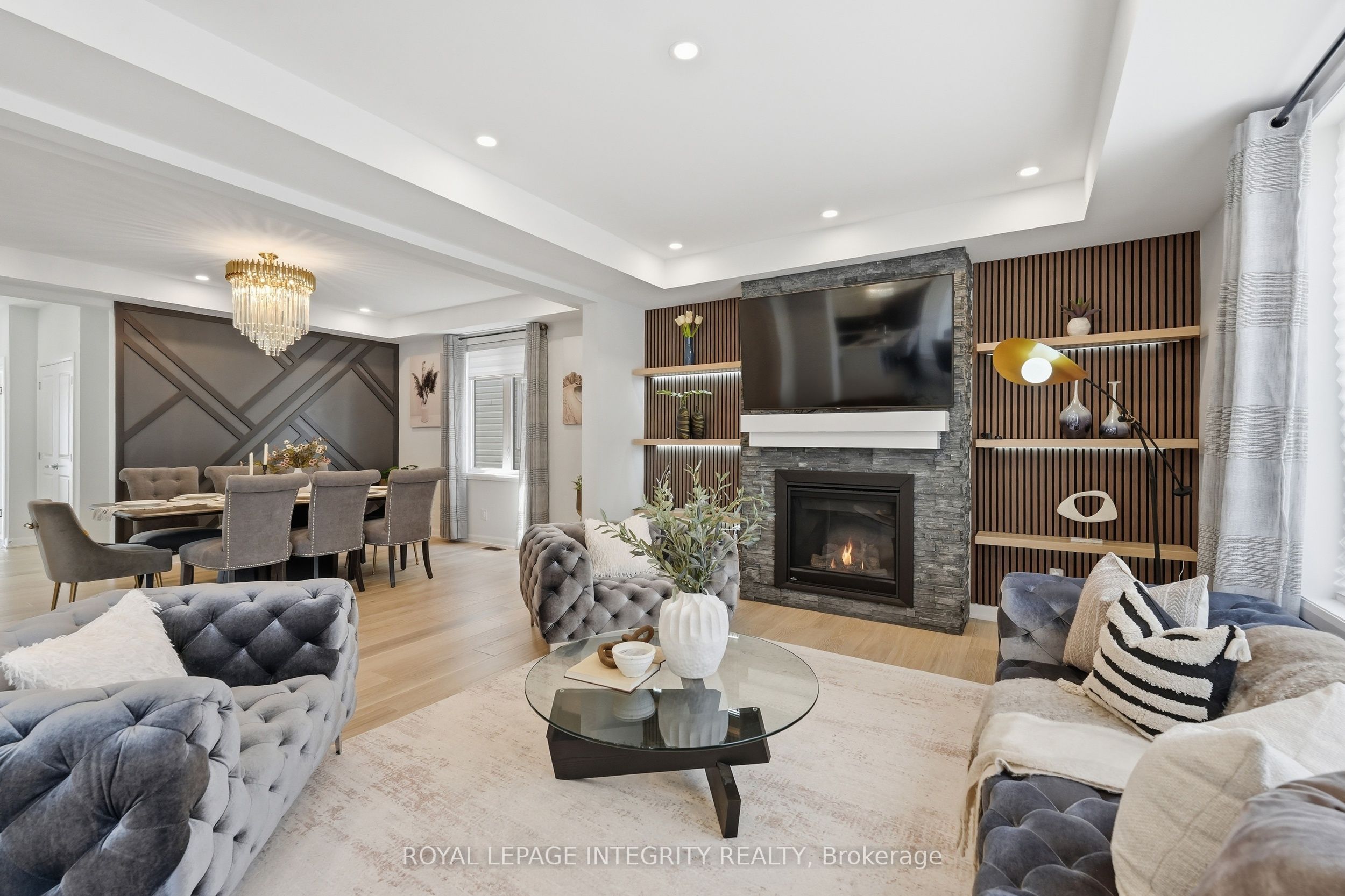 90 Coco Place Property Photo 15