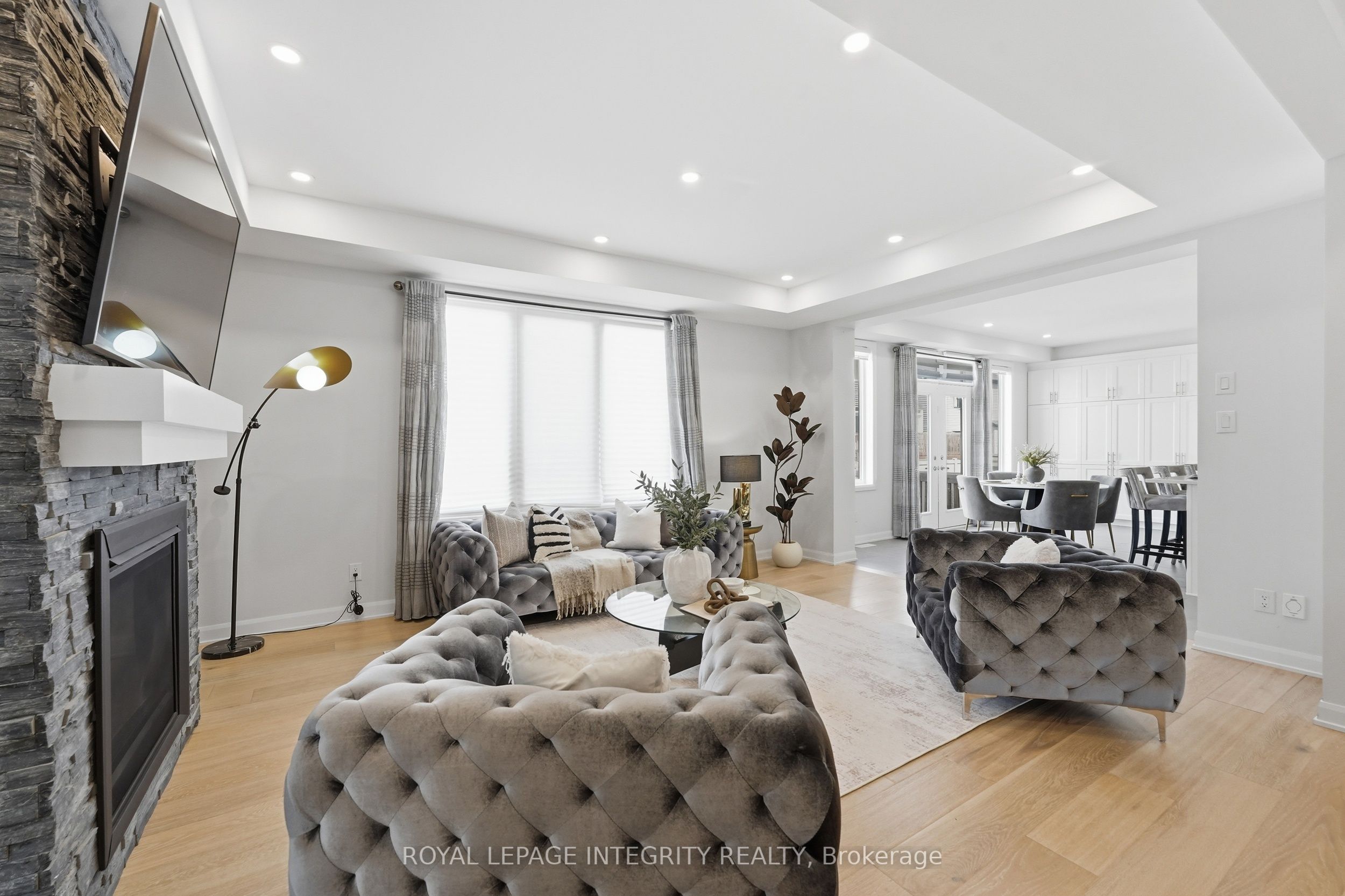 90 Coco Place Property Photo 17