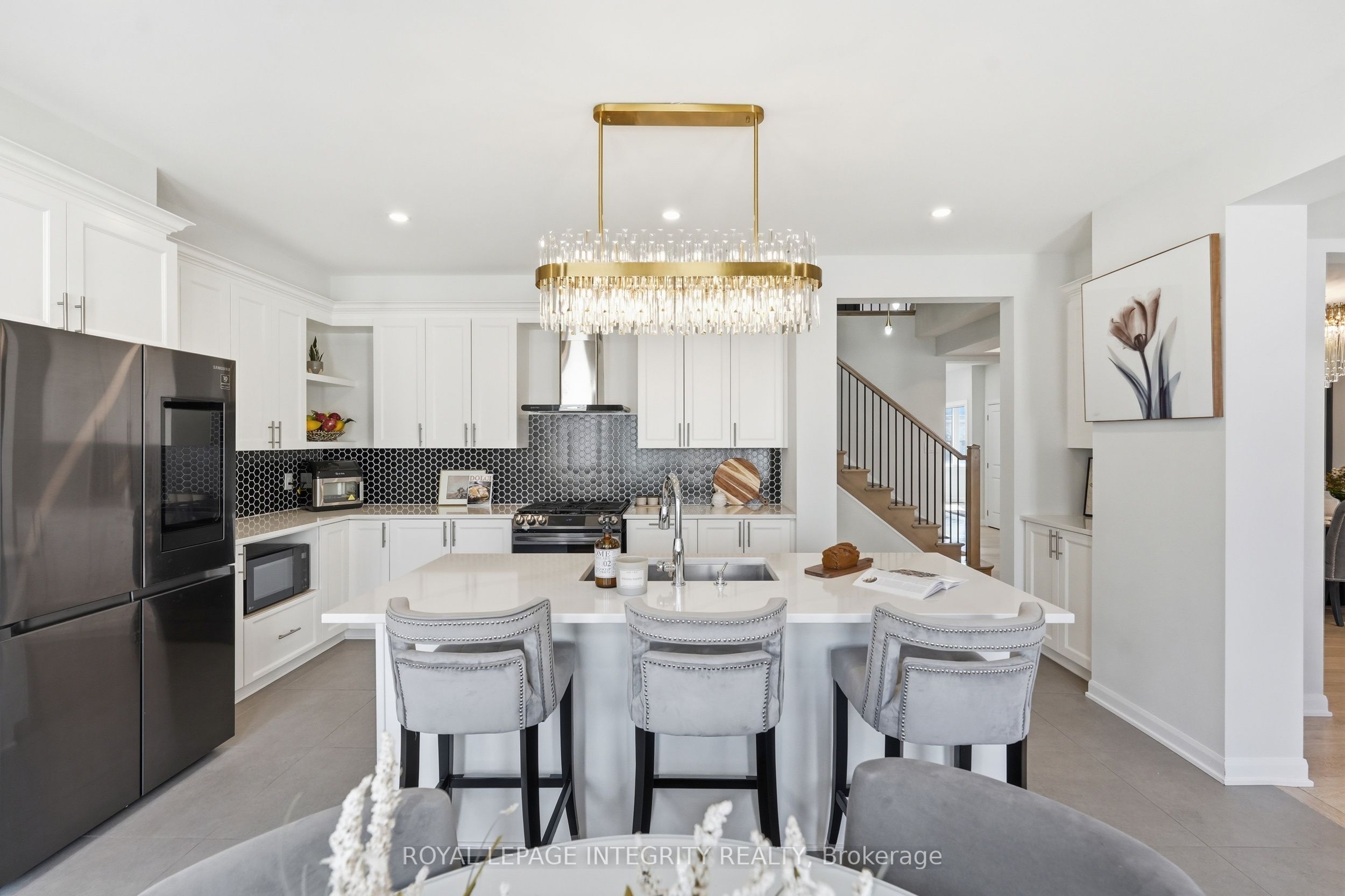 90 Coco Place Property Photo 19