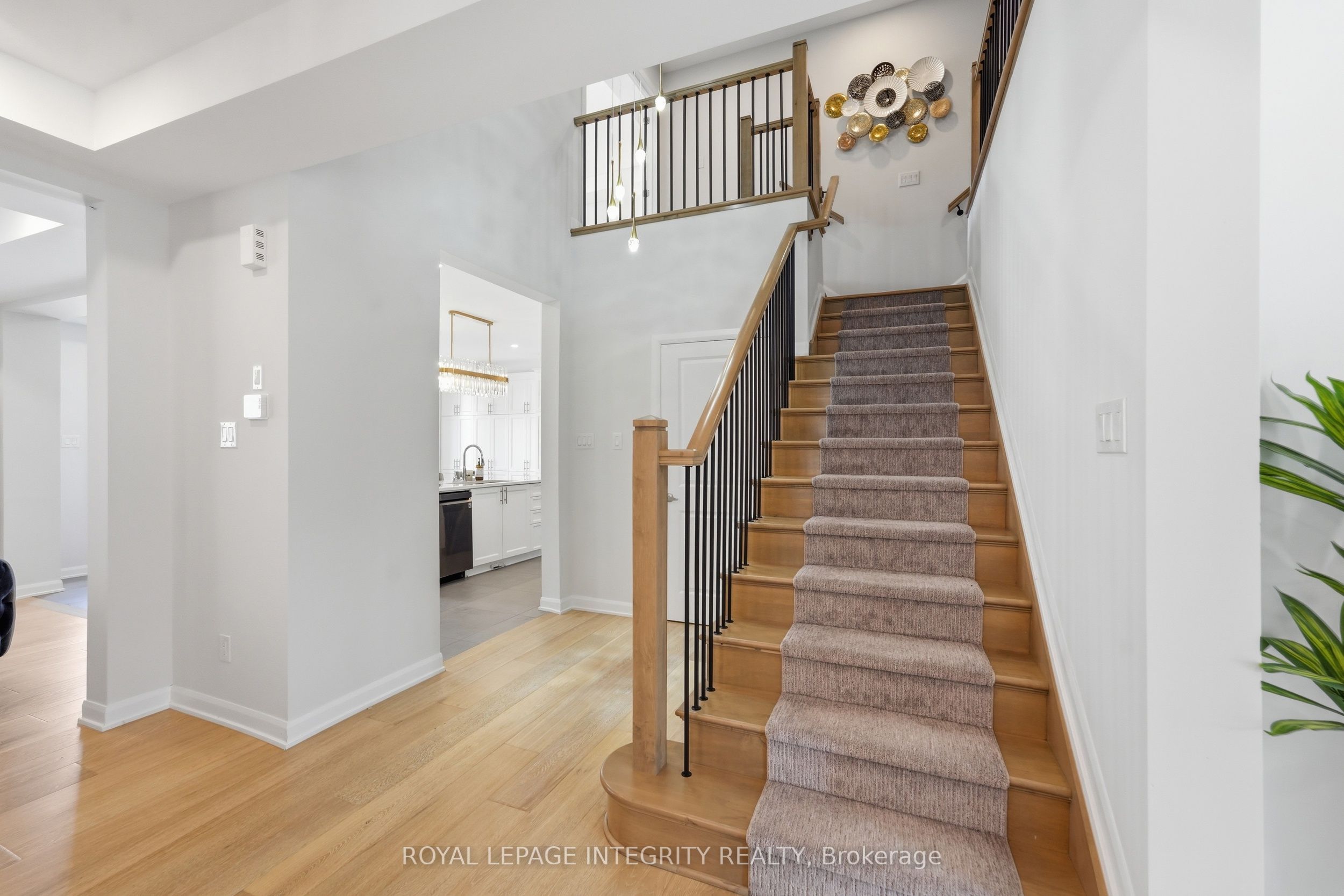 90 Coco Place Property Photo 29