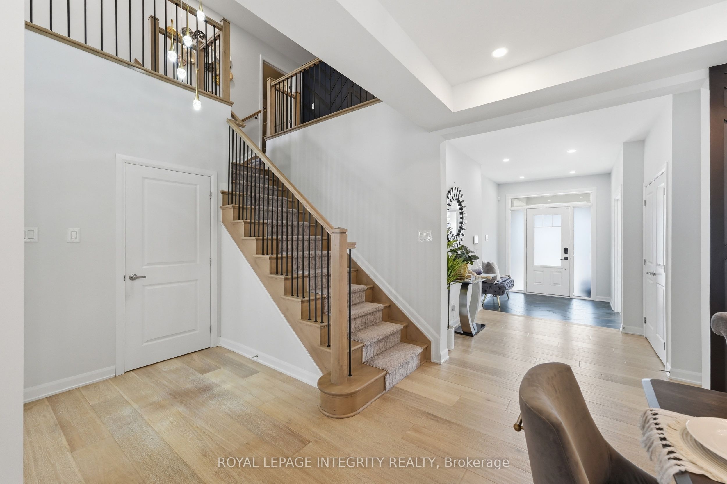 90 Coco Place Property Photo 30