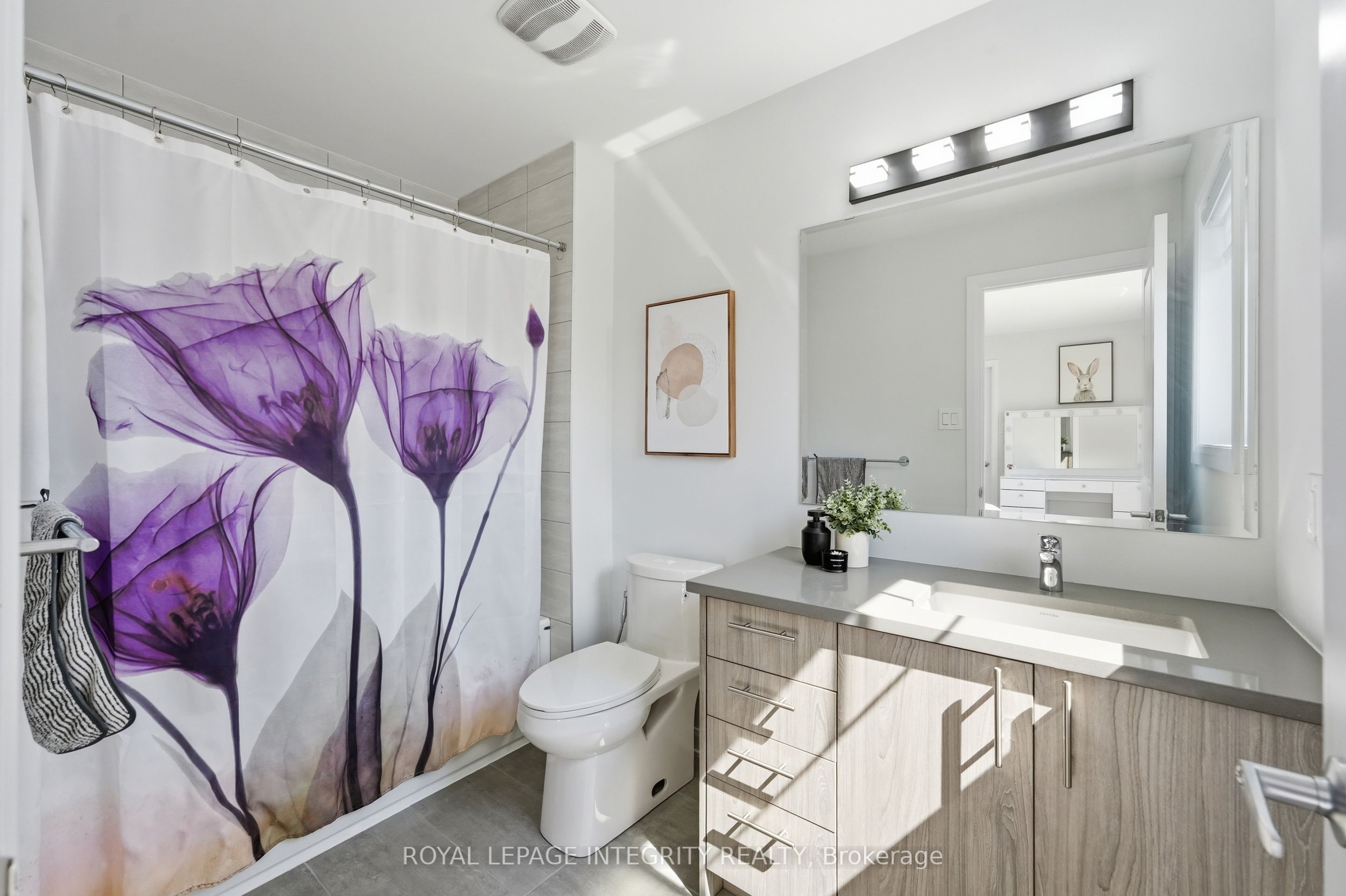90 Coco Place Property Photo 42