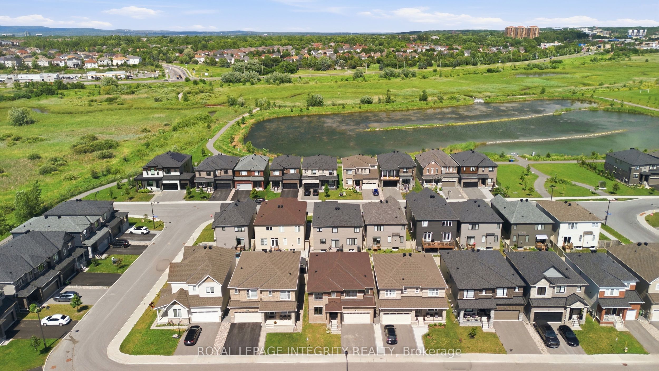 90 Coco Place Property Photo 49