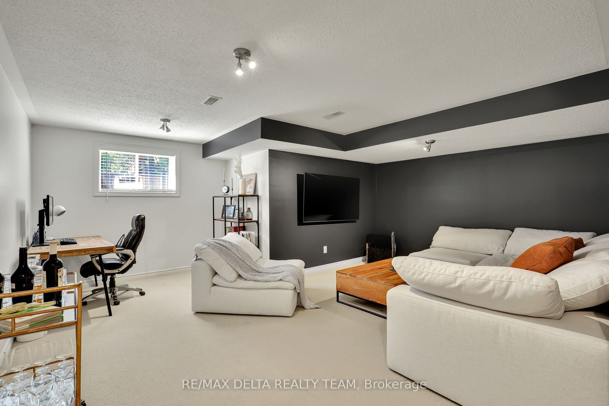321 Widgeon Way Property Photo 40