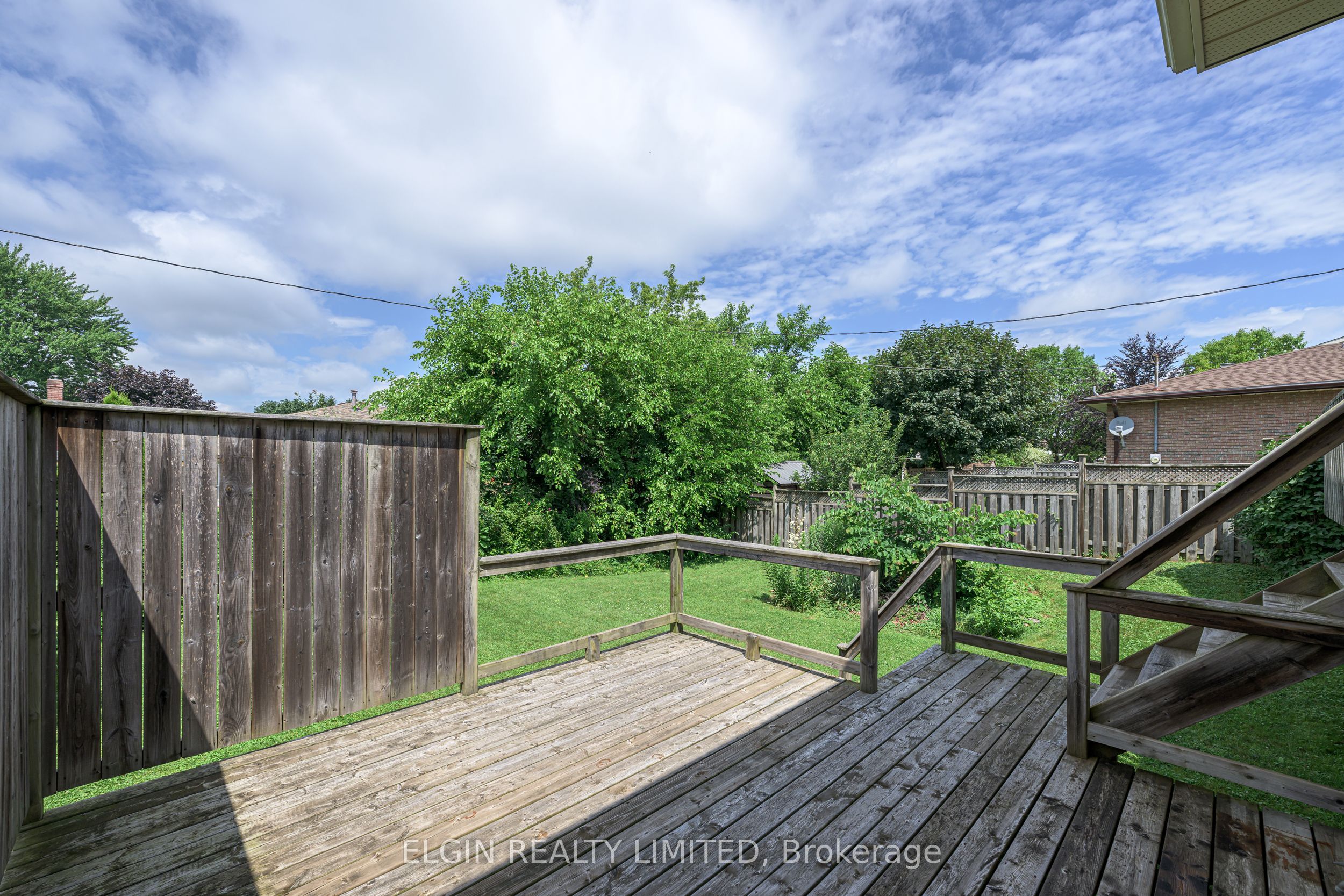 41 Luton Crescent Property Photo 9