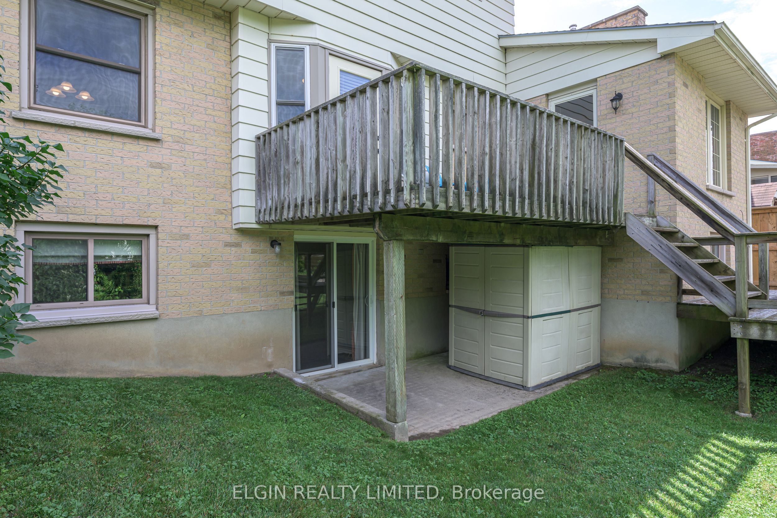 41 Luton Crescent Property Photo 14