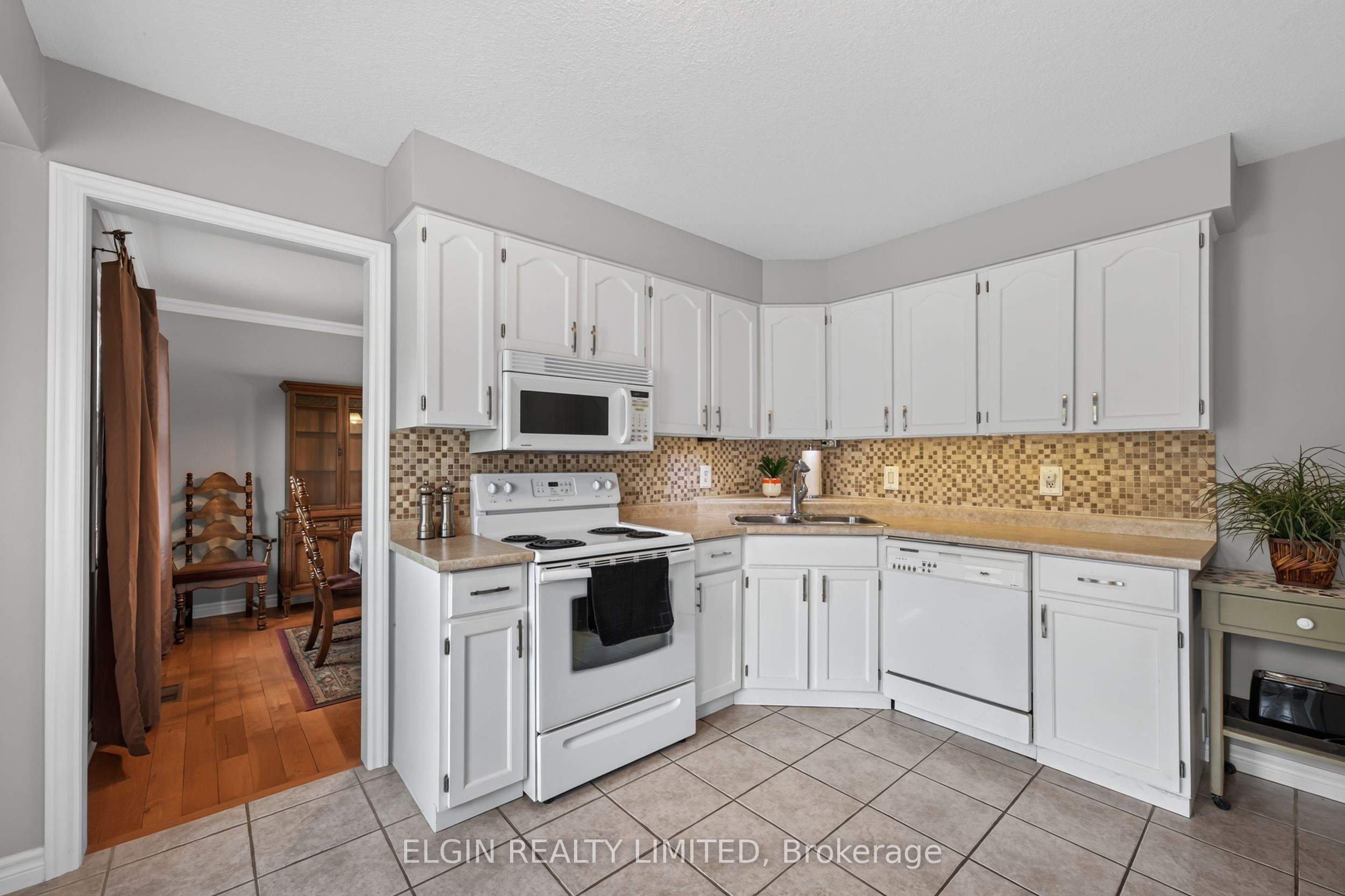 41 Luton Crescent Property Photo 20