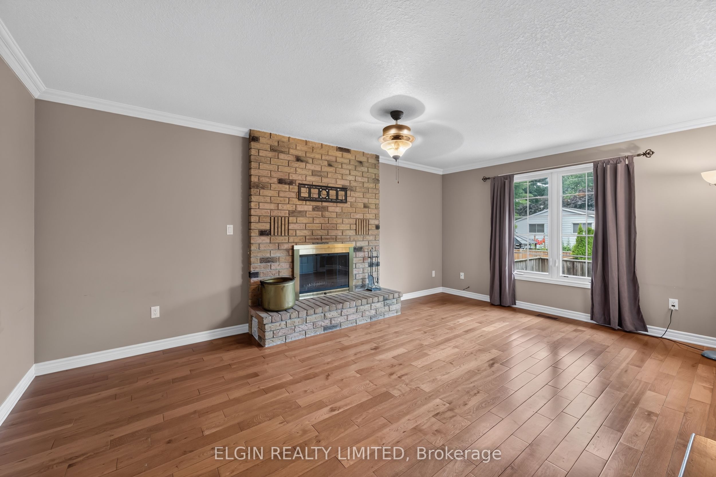 41 Luton Crescent Property Photo 23