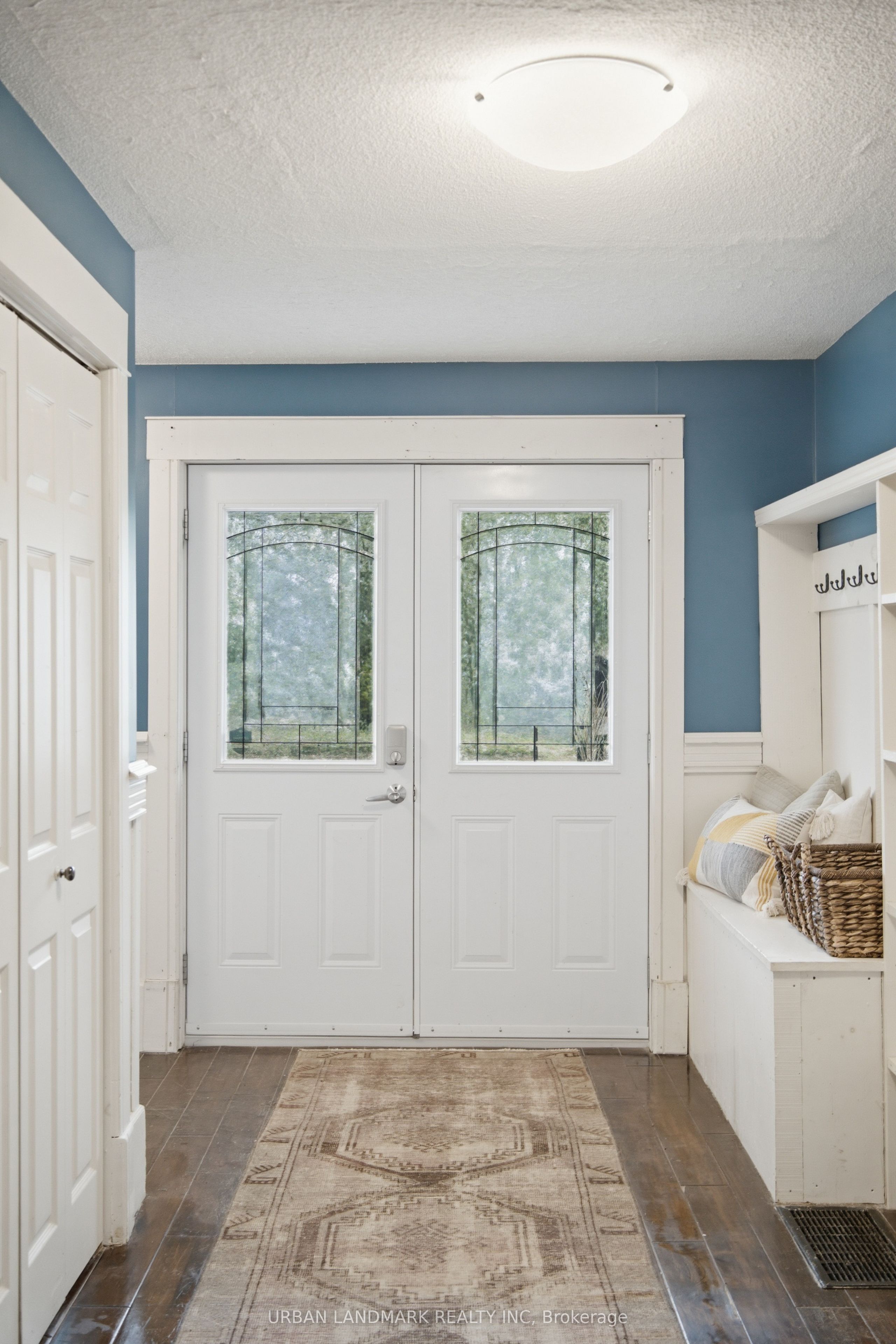 3095 Cooper Road Property Photo 6