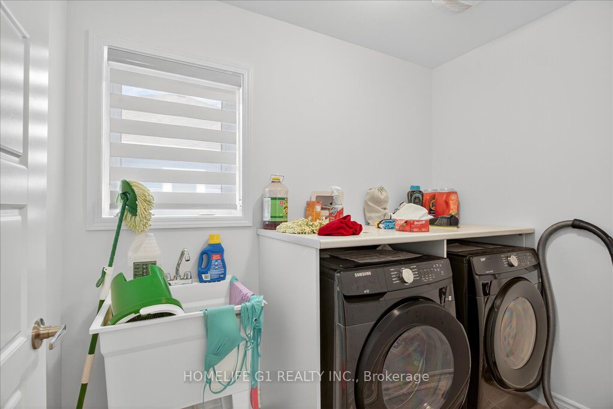 5 Dyer Crescent Property Photo 36