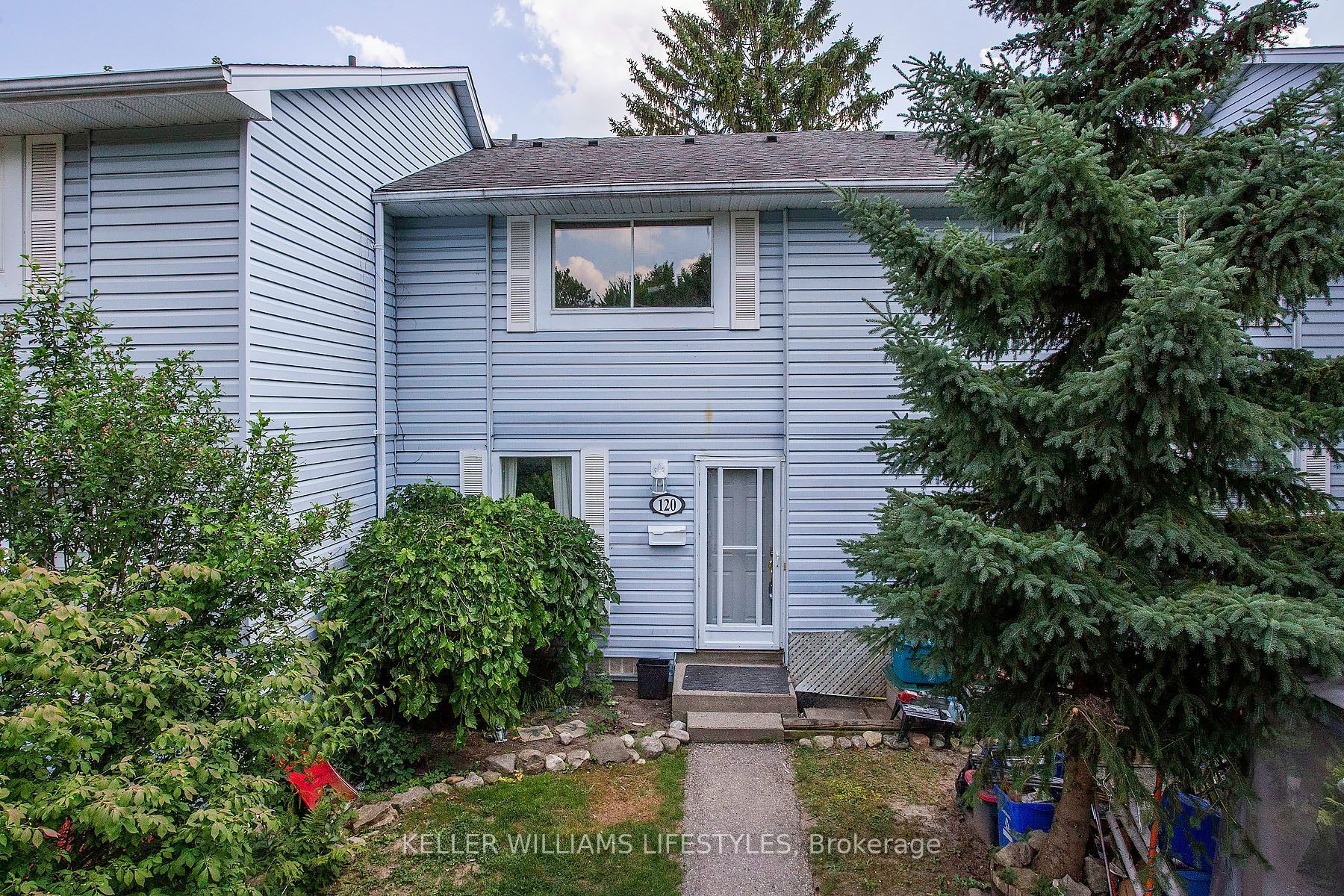 120 Monmore Road Property Photo 1