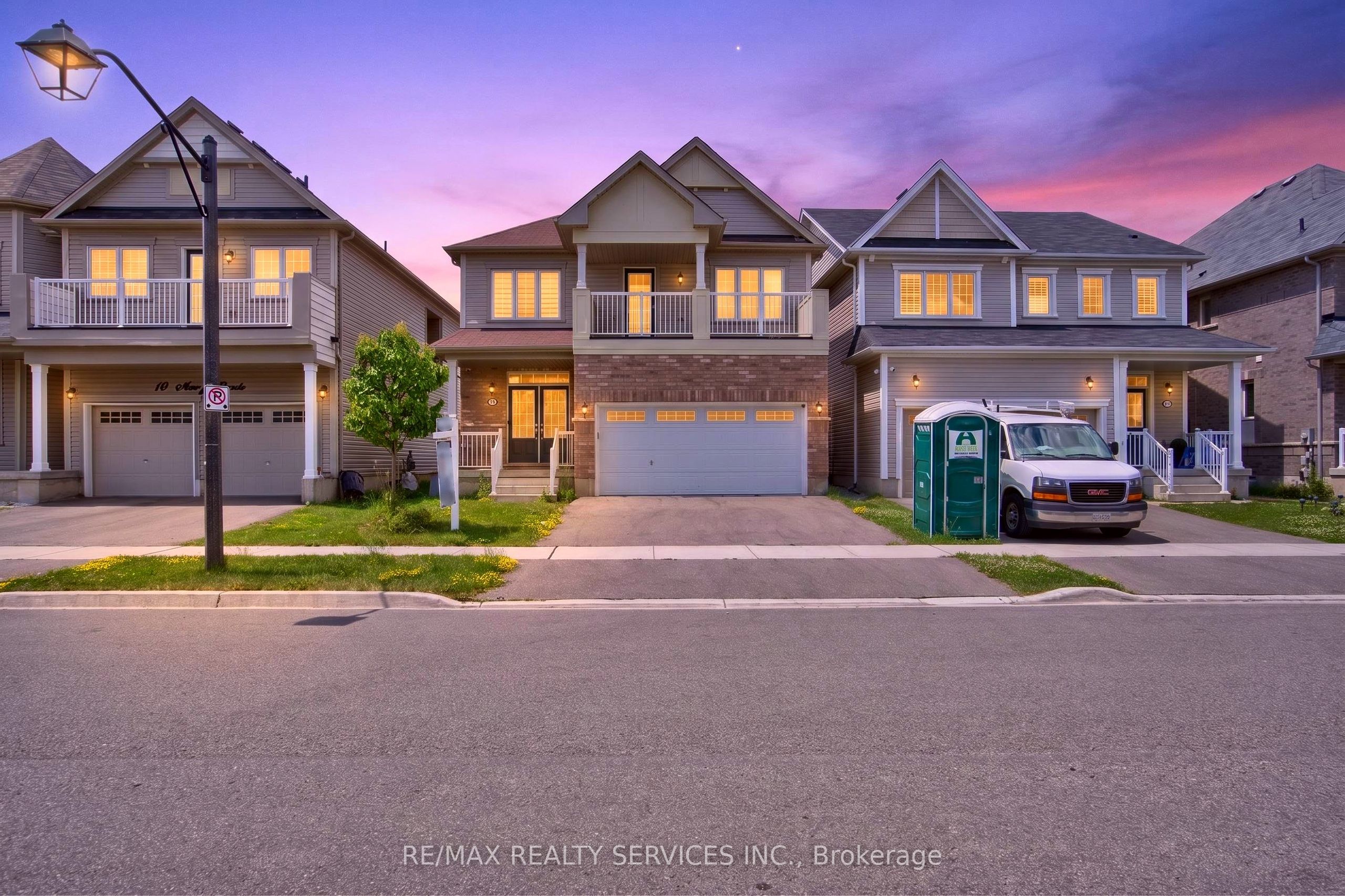 8 Munro Circle Property Photo 2