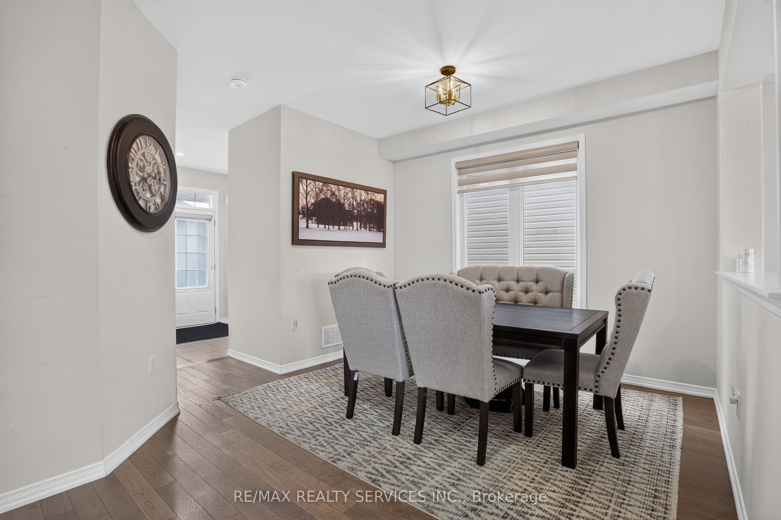8 Munro Circle Property Photo 8