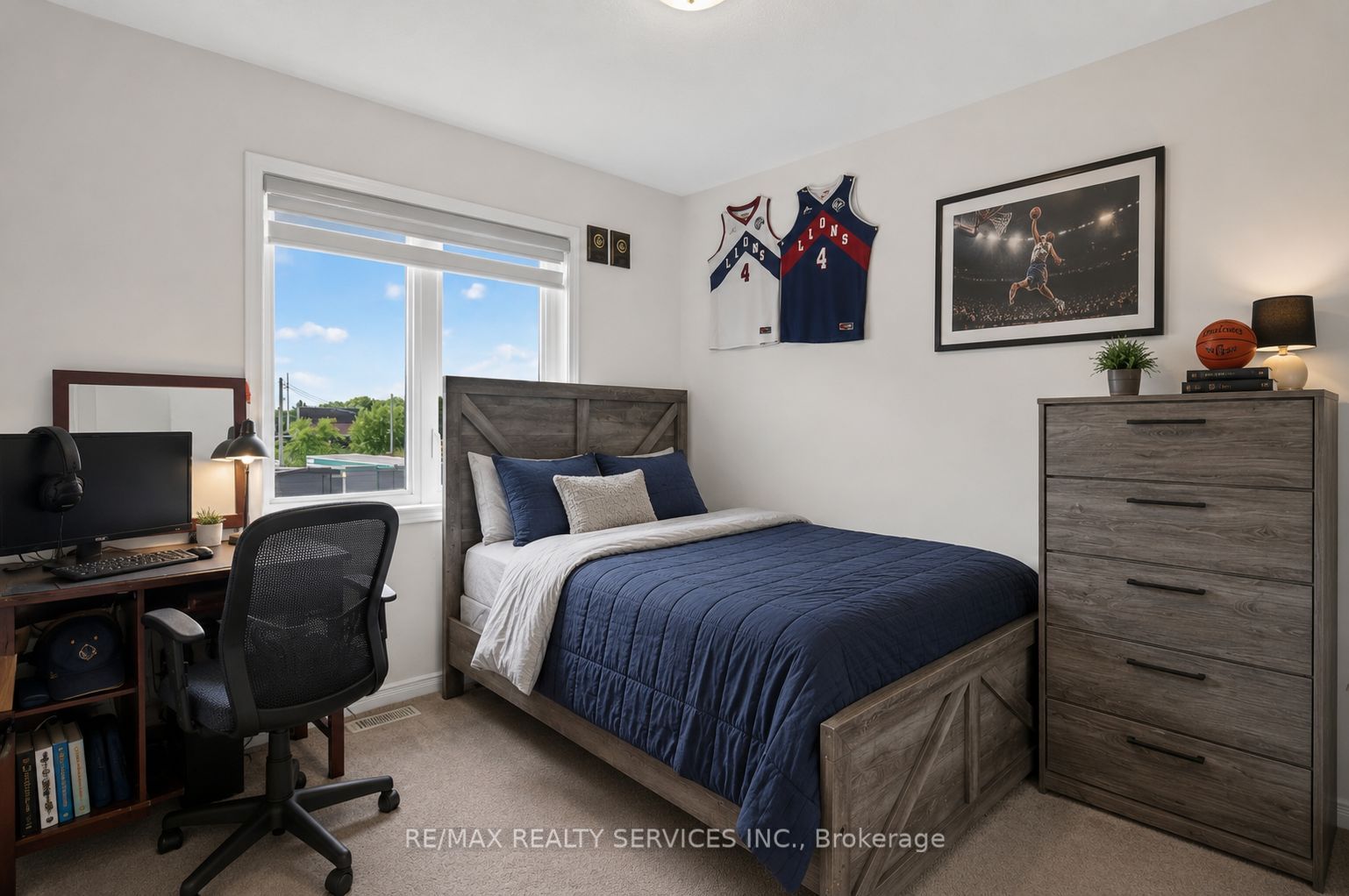 8 Munro Circle Property Photo 22