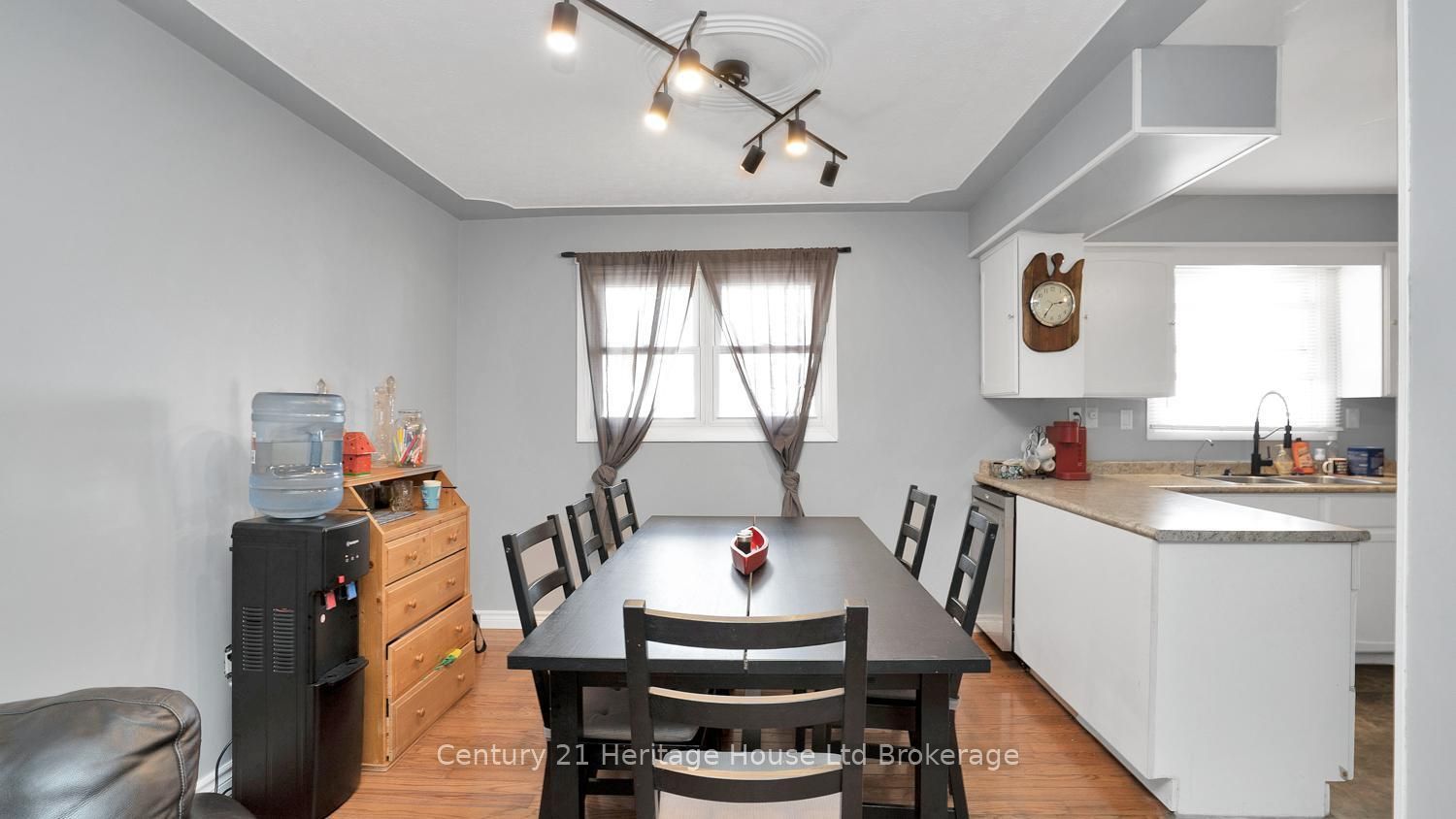 117 Wonham Street S Property Photo 8