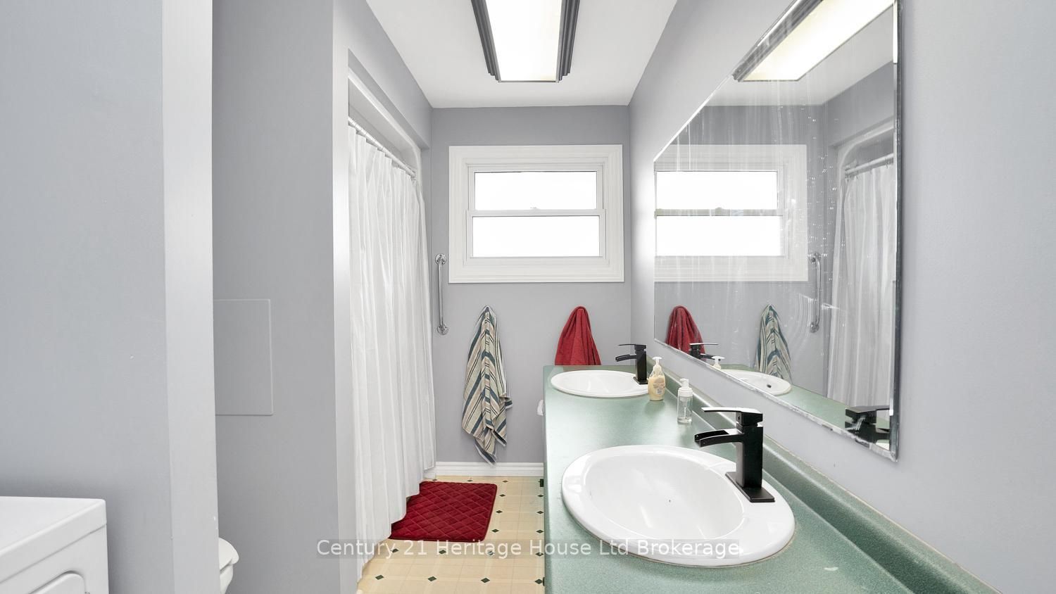 117 Wonham Street S Property Photo 17