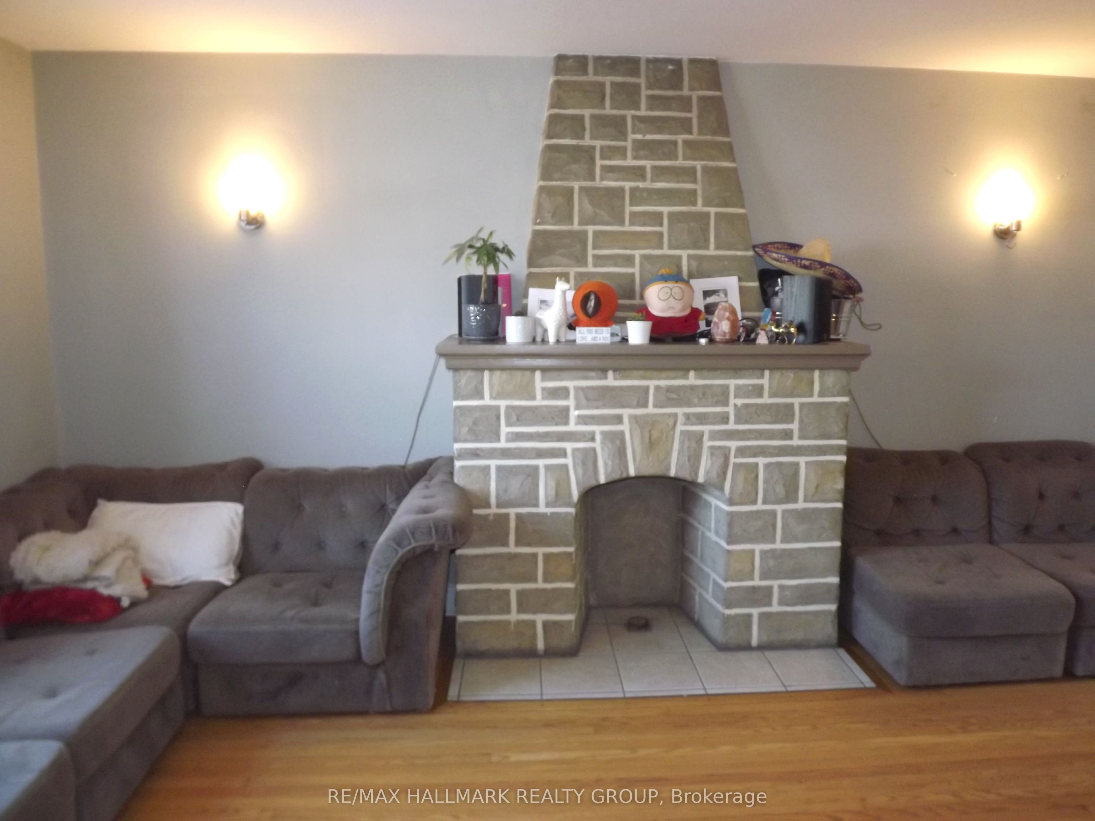 568 Gladstone Avenue Property Photo 10