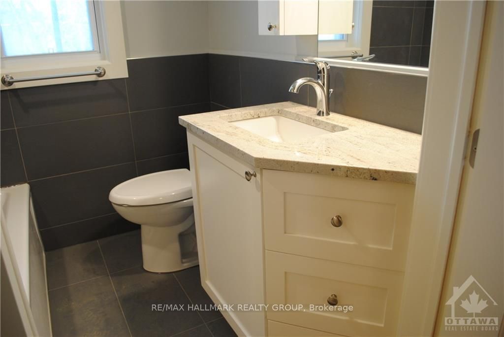 568 Gladstone Avenue Property Photo 15