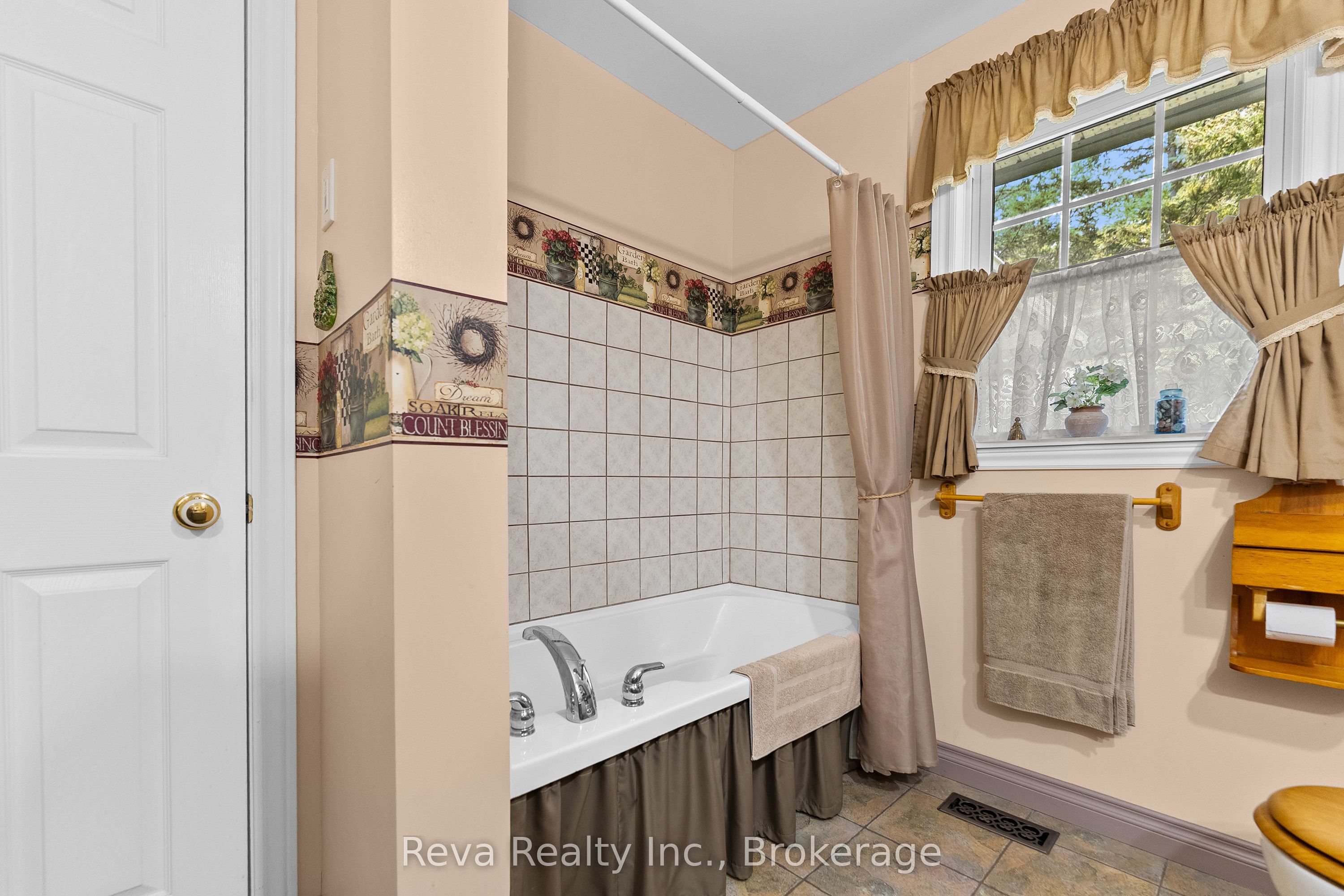 152 Hass Road Property Photo 15