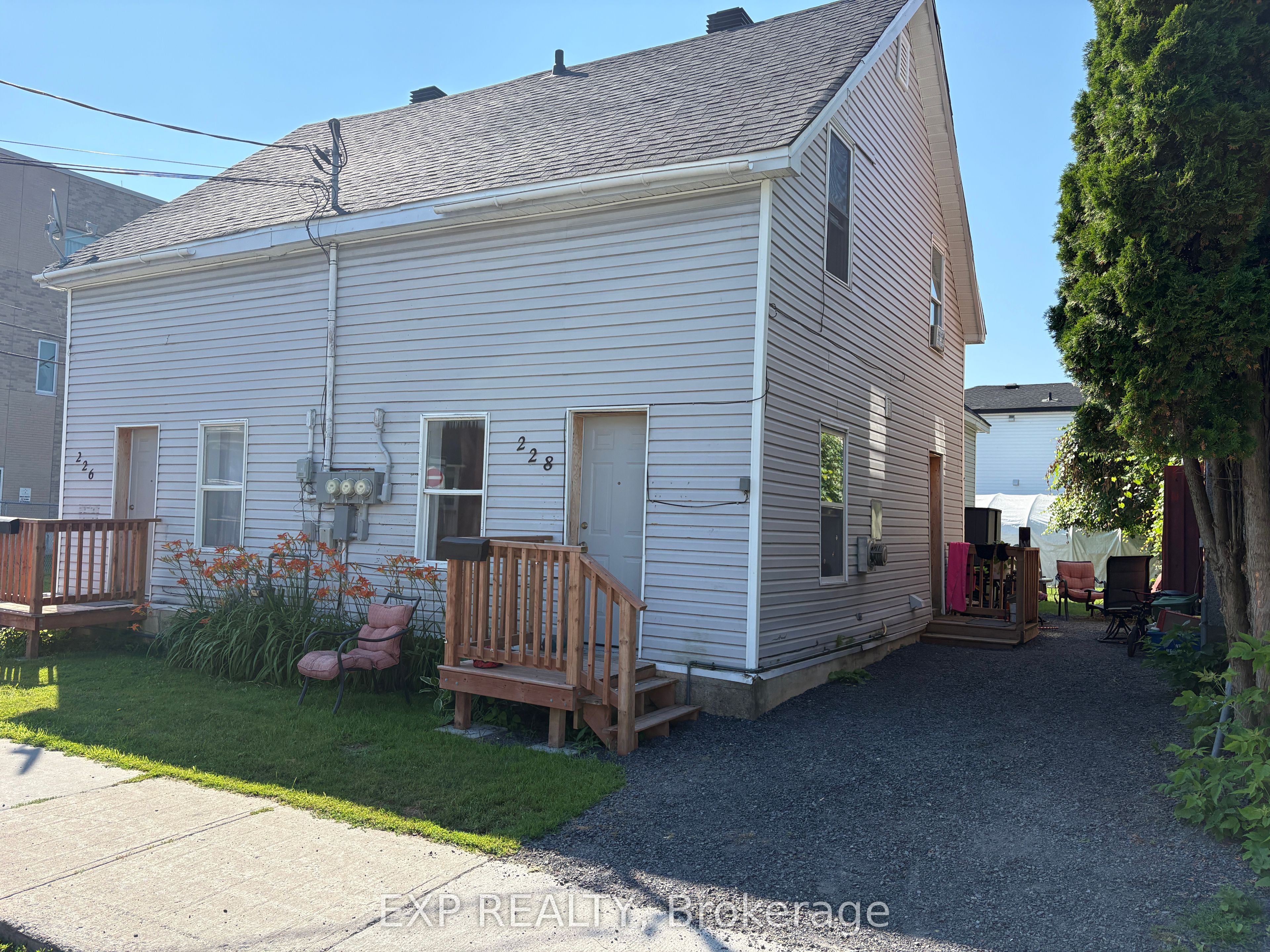 228 First Street W Property Photo 1