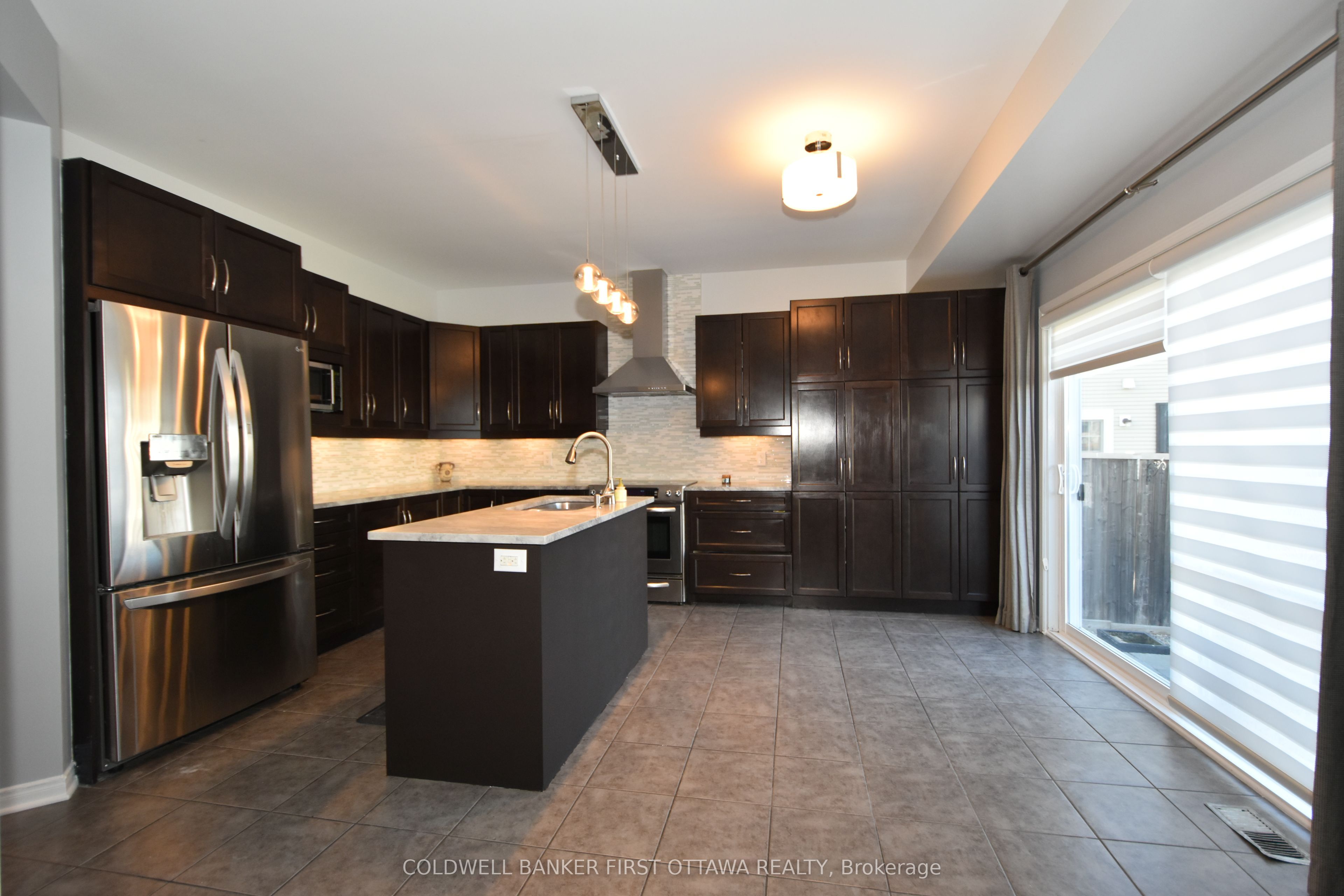 413 Blackleaf Drive Property Photo 9