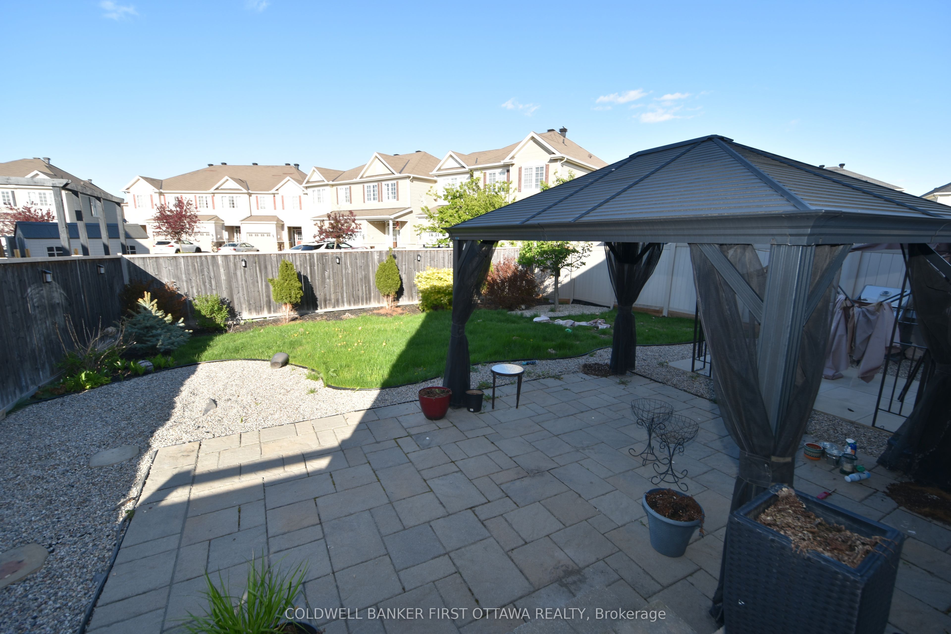 413 Blackleaf Drive Property Photo 11