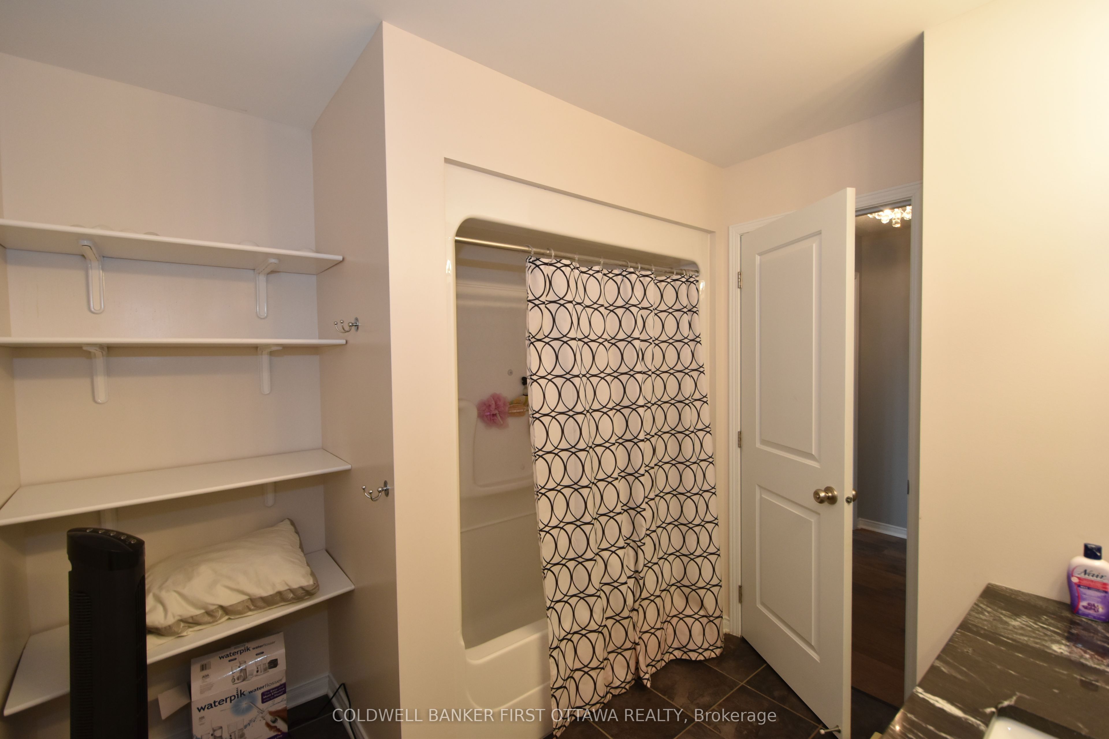 413 Blackleaf Drive Property Photo 22