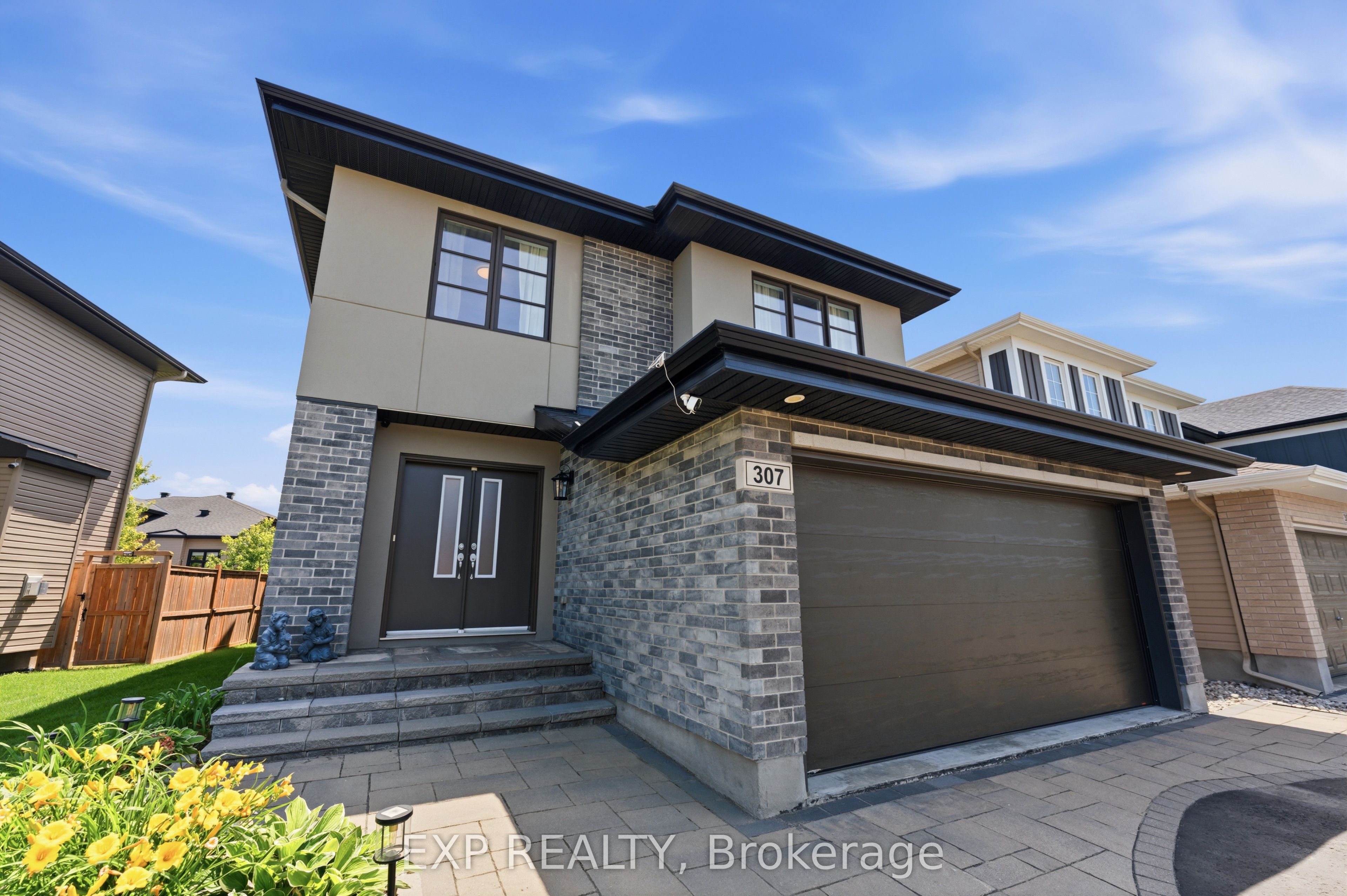 307 Oxer Place Property Photo 1