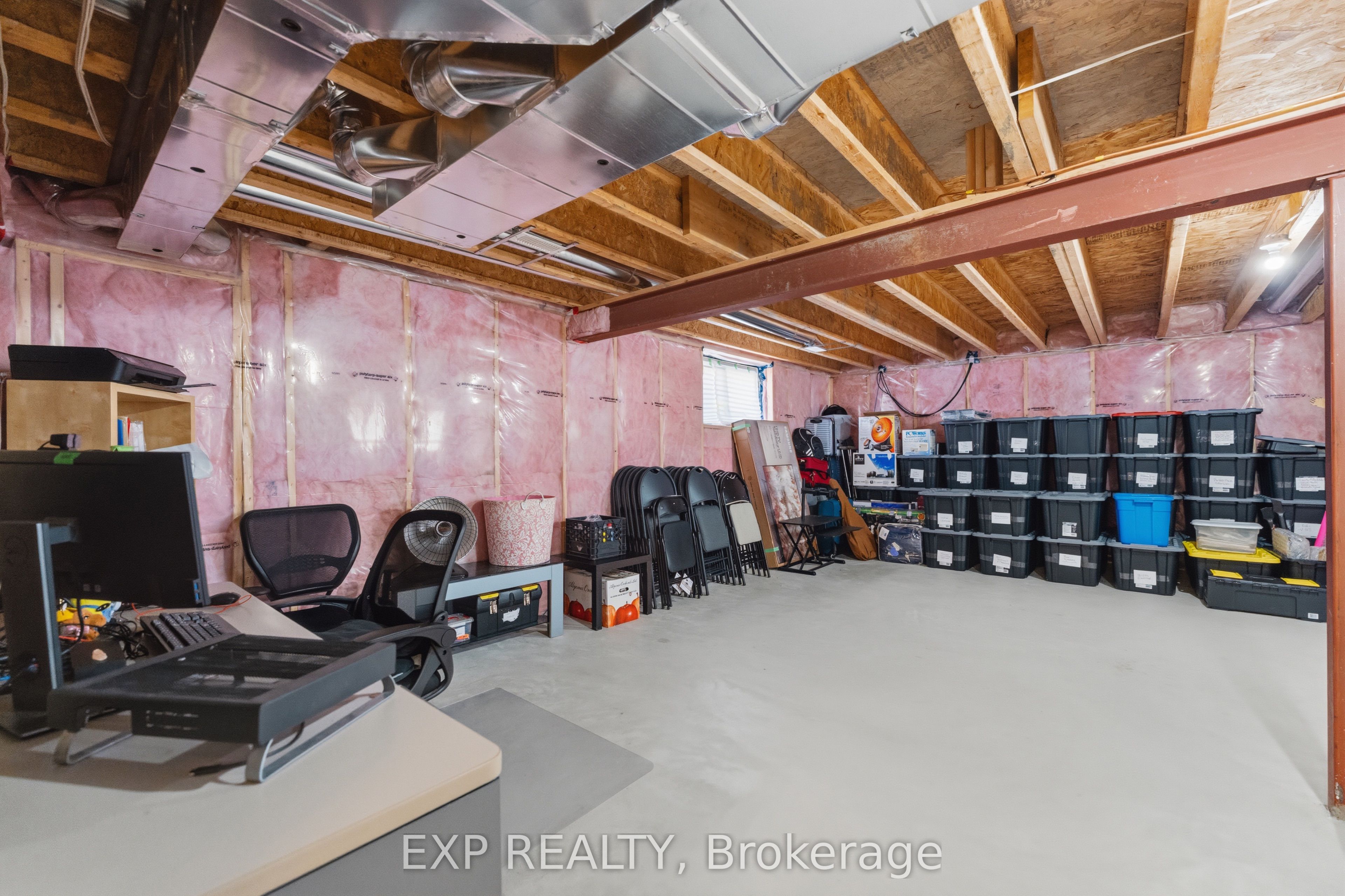 307 Oxer Place Property Photo 36