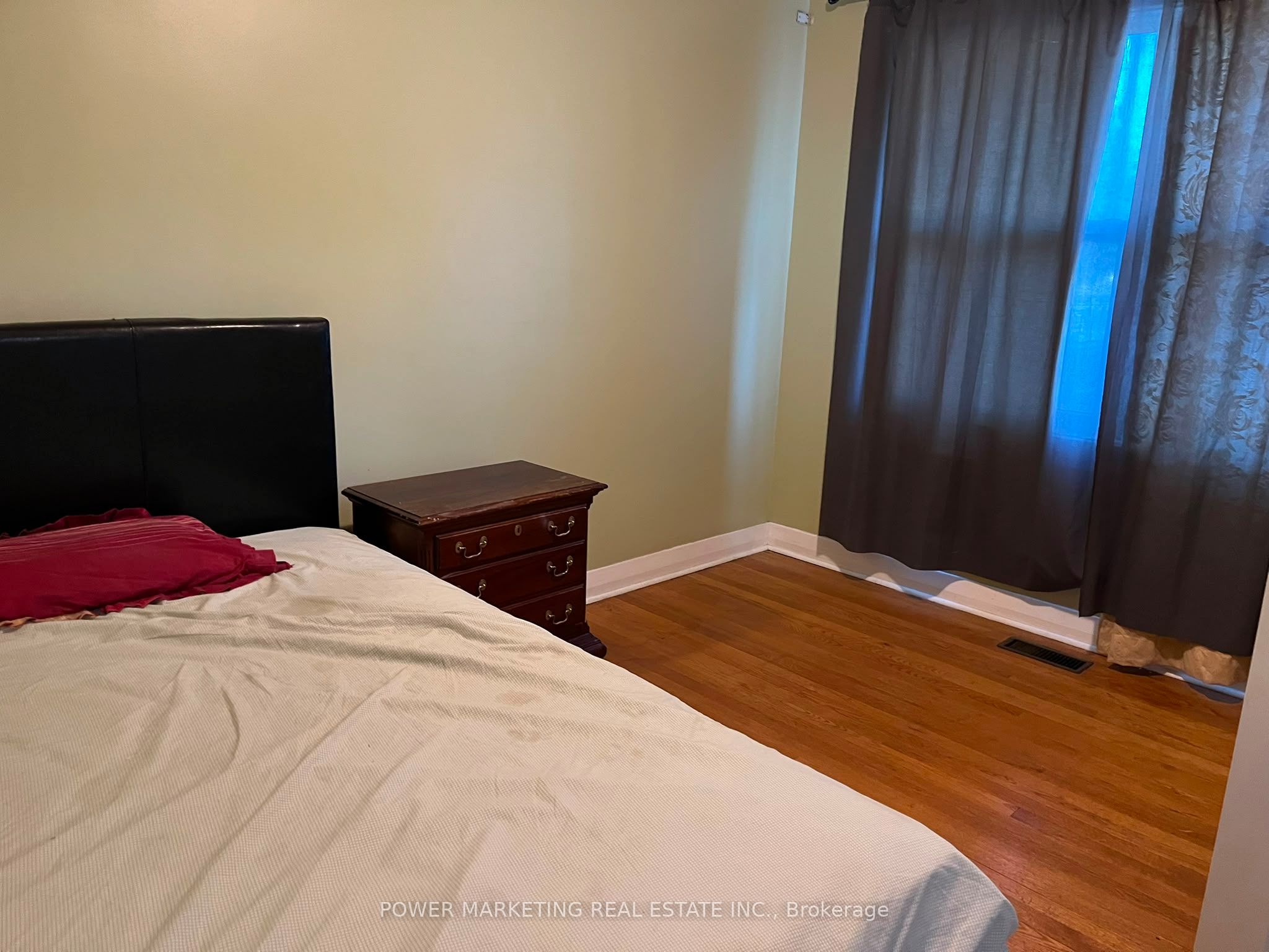 2576 Alta Vista Drive Property Photo 13