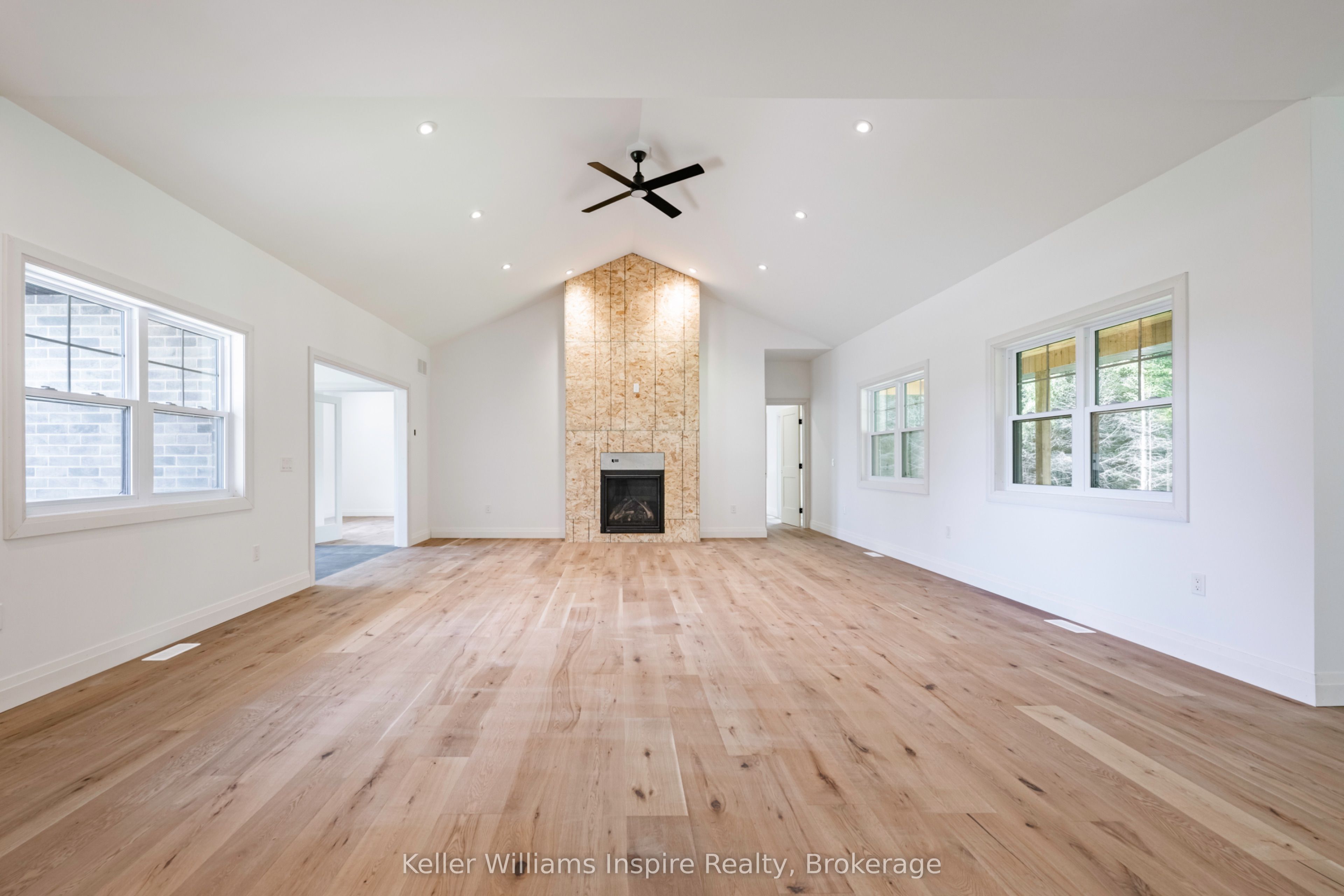 537266 Main Street Property Photo 18