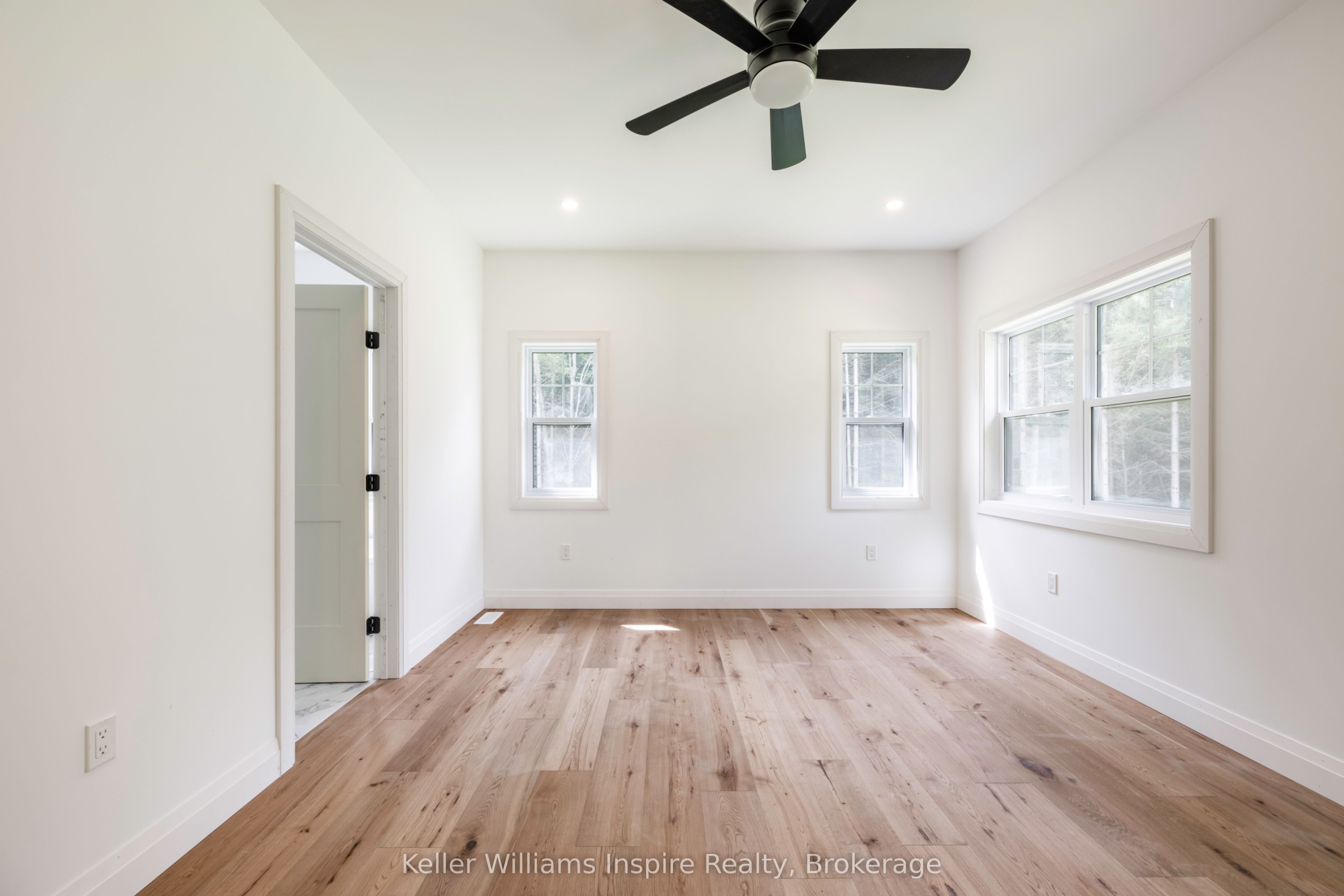 537266 Main Street Property Photo 27