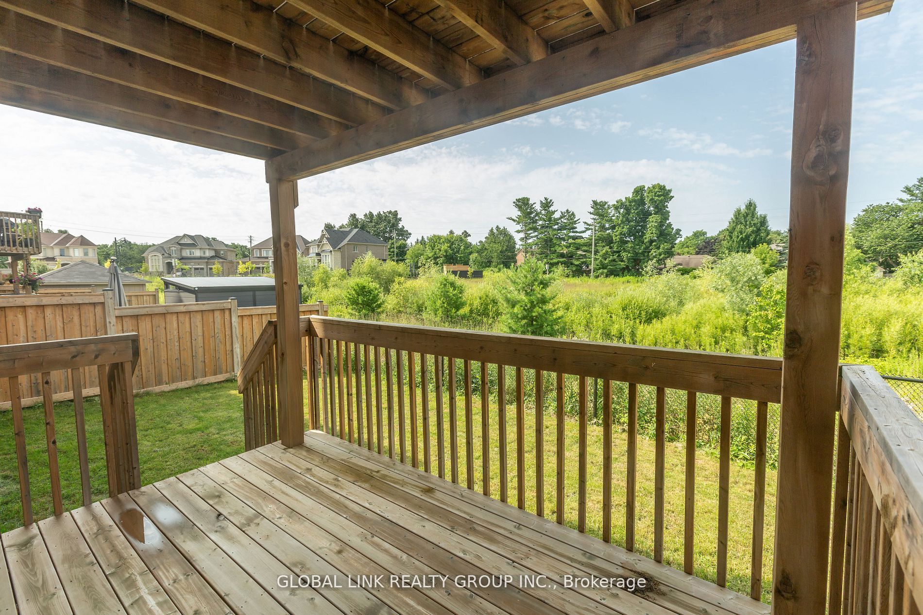 44 Golden Hawk Drive Property Photo 33