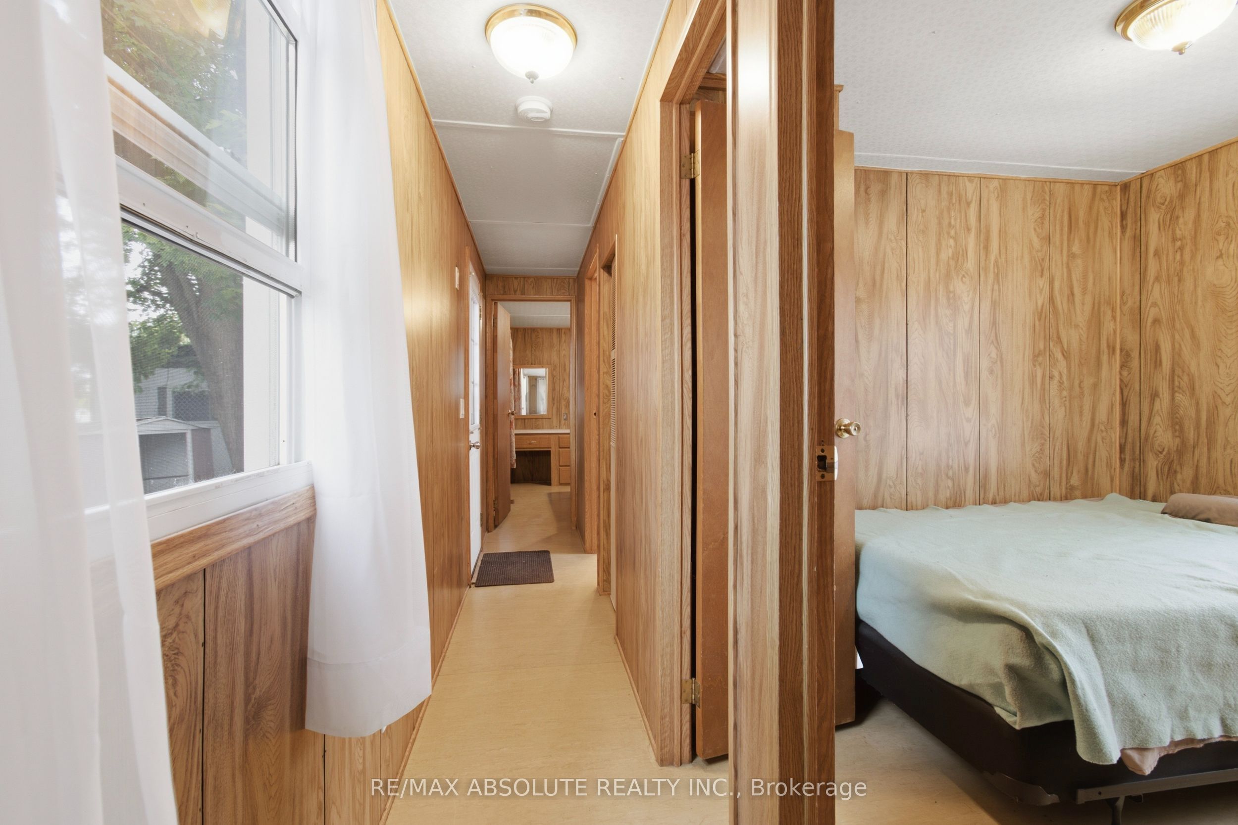 3535 St. Joseph Boulevard 49 Property Photo 12