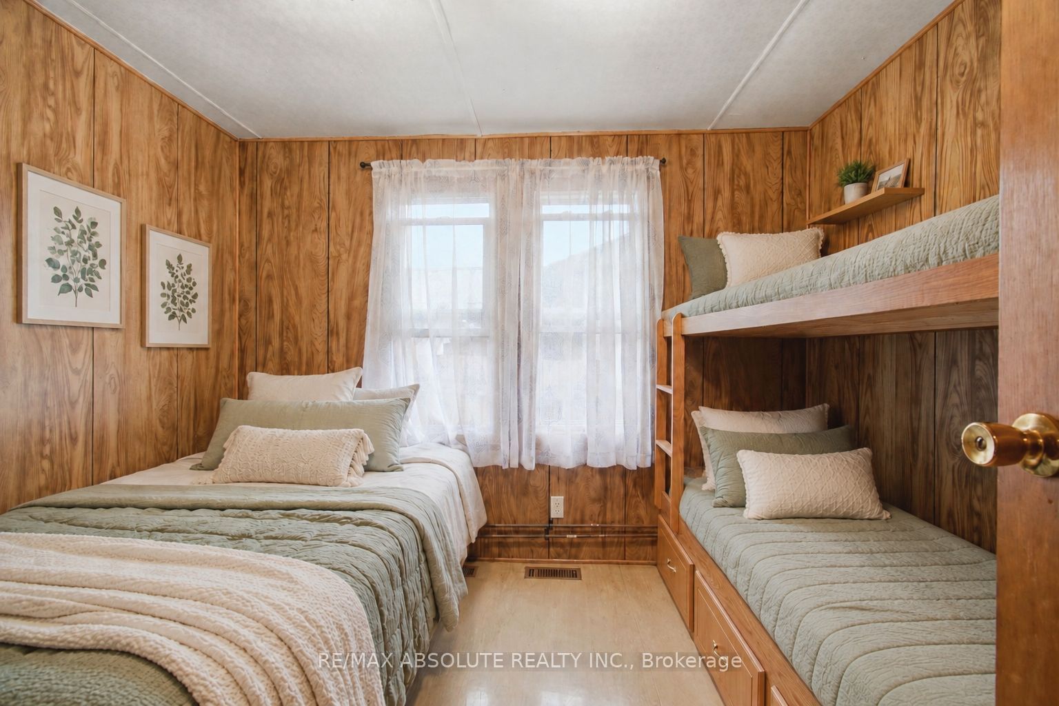 3535 St. Joseph Boulevard 49 Property Photo 14